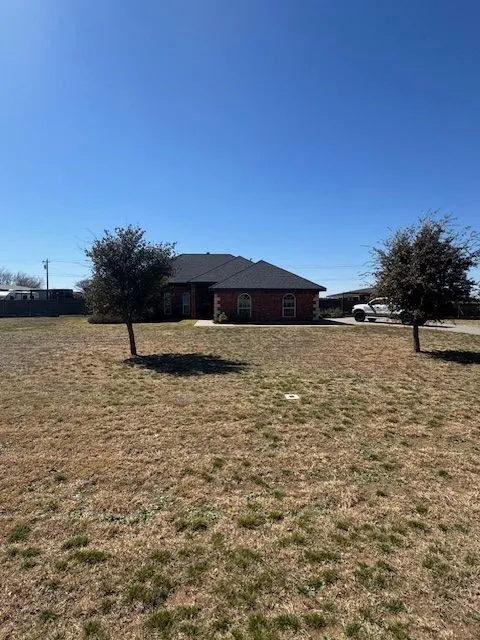 Single Family Residence For Rent in Taylor County , 134 Prairie Harvest Road, Abilene, Texas 79602, 4 Bedroom, 2 Bathroom, 3 Garage spaces, 1,804 Sqft, built in 2007, mls#21413824, Real Estate Agent in Abilene, Homes For Rent in Taylor county, Homes For Rent in Abilene, Realtor in Abilene Texas, Real Estate Brokerage Independent Realty Texas, Luminita Cordes Realtor