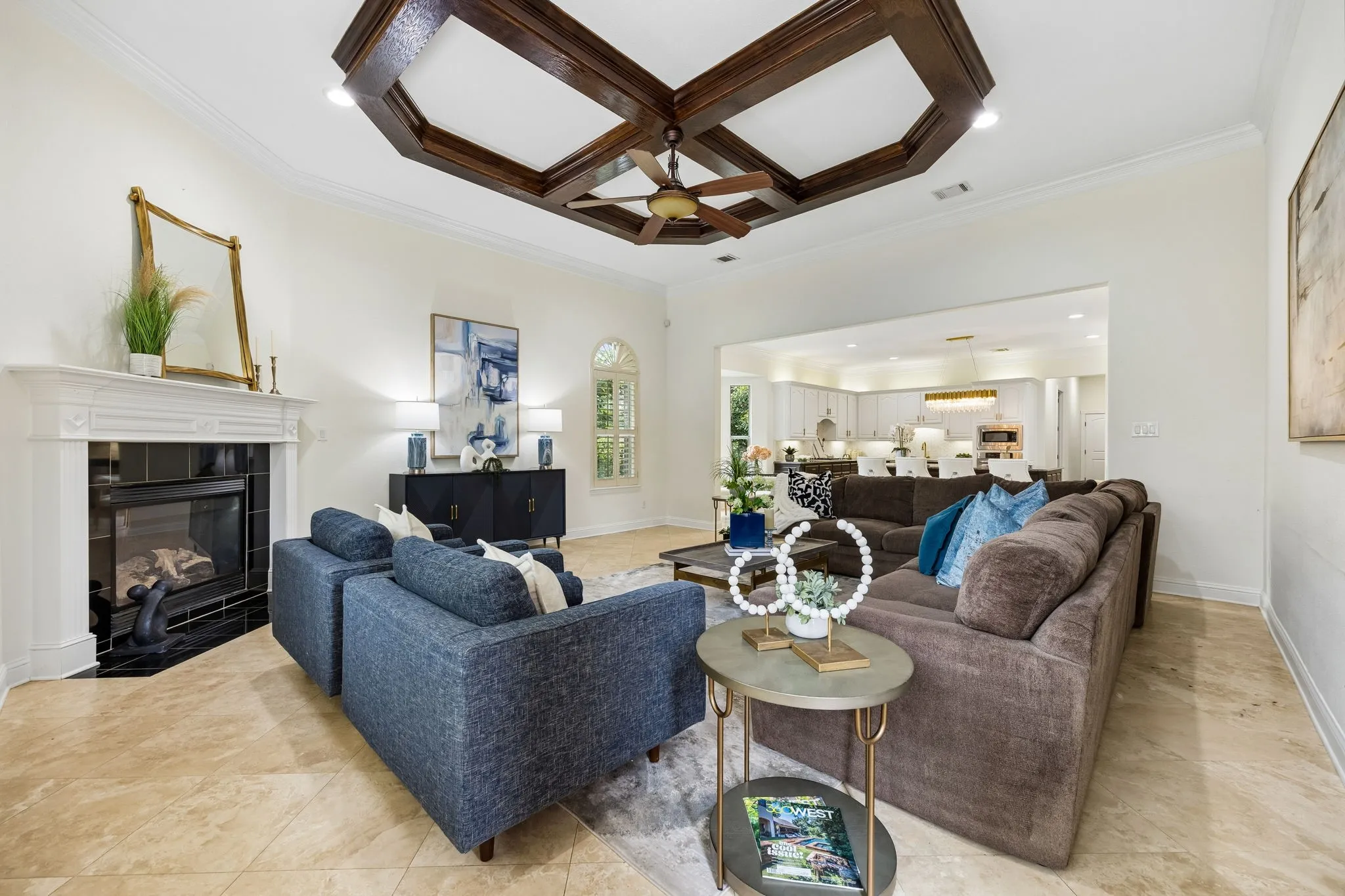 Single Family Residence For Sale in Tarrant County , 305 Corral Court, Southlake, Texas 76092, 5 Bedroom, 5 Bathroom, 4 Garage spaces, 6,033 Sqft, built in 2008, mls#21413777, Real Estate Agent in Southlake, Homes For Sale in Tarrant county, Homes For Sale in Southlake, Realtor in Southlake Texas, Real Estate Brokerage Independent Realty Texas, Luminita Cordes Realtor