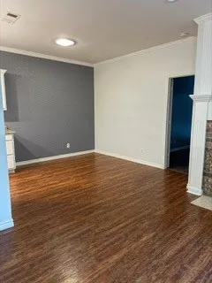 Duplex For Rent in Denton County , 137 E Windsor Drive, Denton, Texas 76209, 2 Bedroom, 2 Bathroom, 2 Garage spaces, 930 Sqft, built in 1980, mls#21412642, Real Estate Agent in Denton, Homes For Rent in Denton county, Homes For Rent in Denton, Realtor in Denton Texas, Real Estate Brokerage Independent Realty Texas, Luminita Cordes Realtor