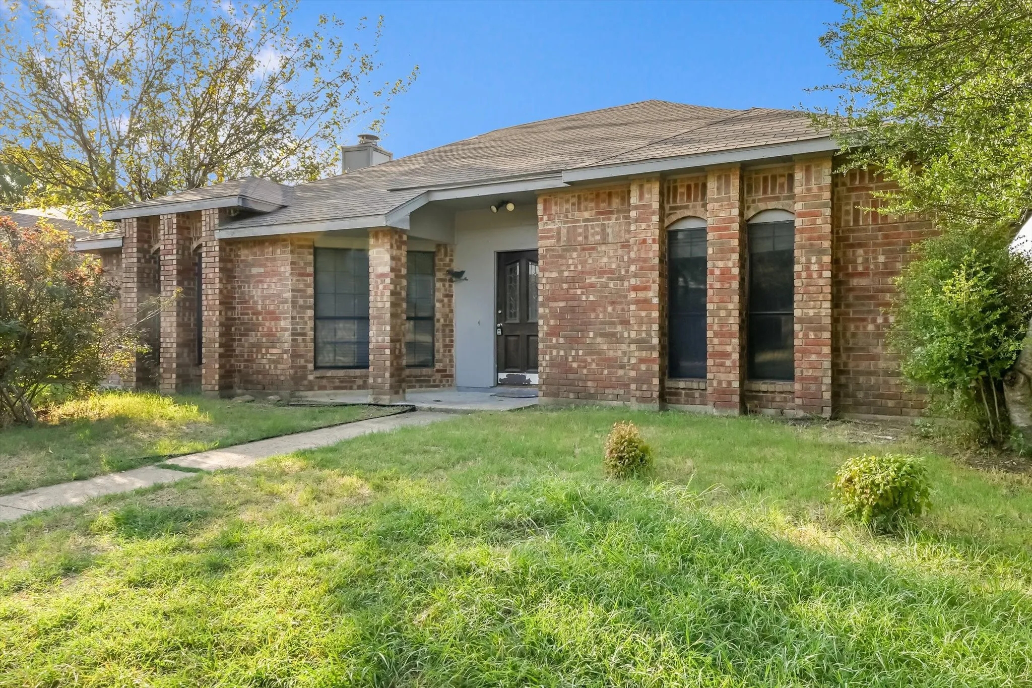 Single Family Residence For Sale in Collin County , 708 Tribal Road, Plano, Texas 75023, 2 Bedroom, 2 Bathroom, 2 Garage spaces, 1,558 Sqft, built in 1984, mls#21412663, Real Estate Agent in Plano, Homes For Sale in Collin county, Homes For Sale in Plano, Realtor in Plano Texas, Real Estate Brokerage Independent Realty Texas, Luminita Cordes Realtor