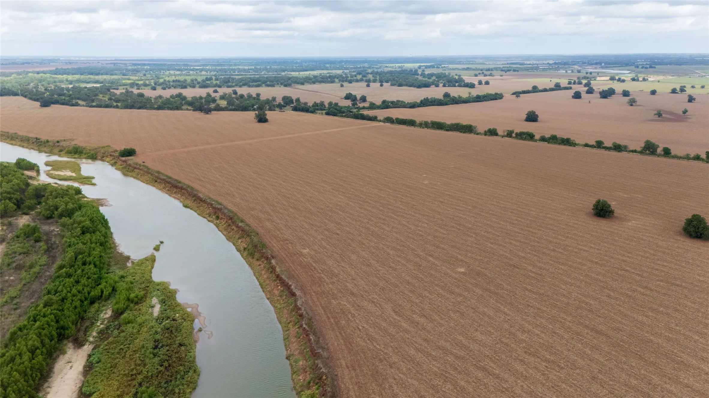 Unimproved Land For Sale in Falls County , 184 County Road 183, Marlin, Texas 76661, 0, 0, Garage spaces, 0 Sqft, built in 0, mls#21411856, Real Estate Agent in Marlin, Homes For Sale in Falls county, Homes For Sale in Marlin, Realtor in Marlin Texas, Real Estate Brokerage Independent Realty Texas, Luminita Cordes Realtor
