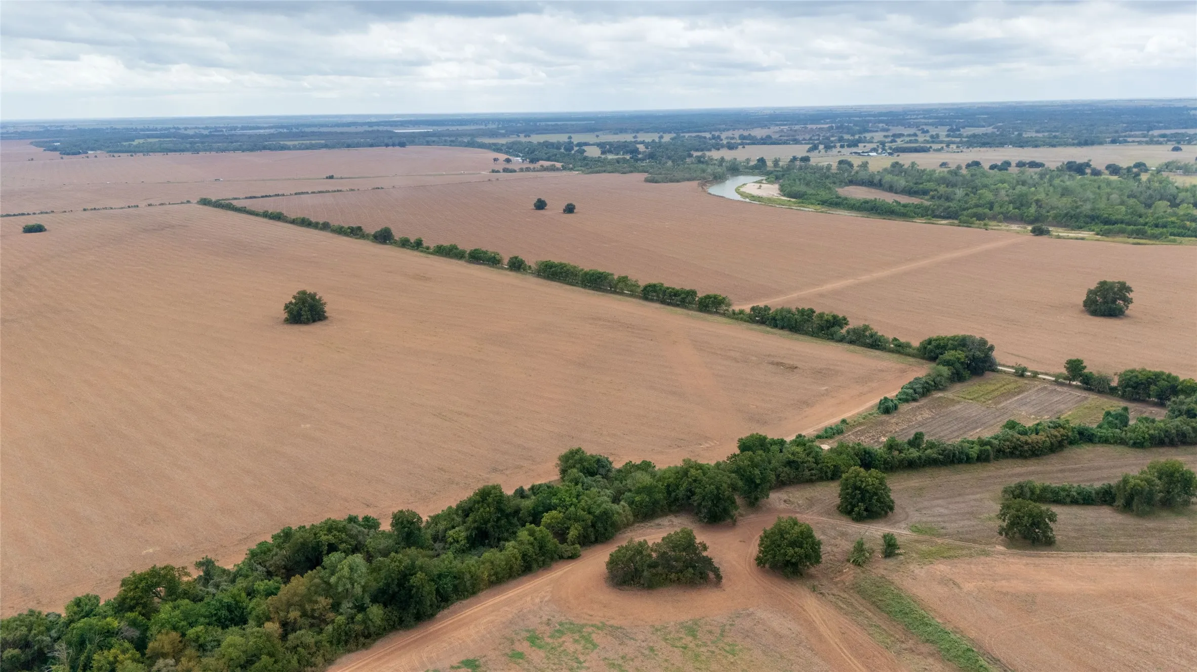 Unimproved Land For Sale in Falls County , 184 County Road 183, Marlin, Texas 76661, 0, 0, Garage spaces, 0 Sqft, built in 0, mls#21411856, Real Estate Agent in Marlin, Homes For Sale in Falls county, Homes For Sale in Marlin, Realtor in Marlin Texas, Real Estate Brokerage Independent Realty Texas, Luminita Cordes Realtor