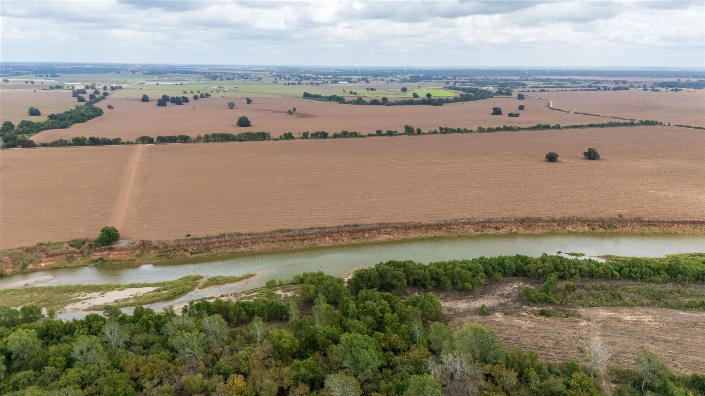 Unimproved Land For Sale in Falls County , 184 County Road 183, Marlin, Texas 76661, 0, 0, Garage spaces, 0 Sqft, built in 0, mls#21411856, Real Estate Agent in Marlin, Homes For Sale in Falls county, Homes For Sale in Marlin, Realtor in Marlin Texas, Real Estate Brokerage Independent Realty Texas, Luminita Cordes Realtor