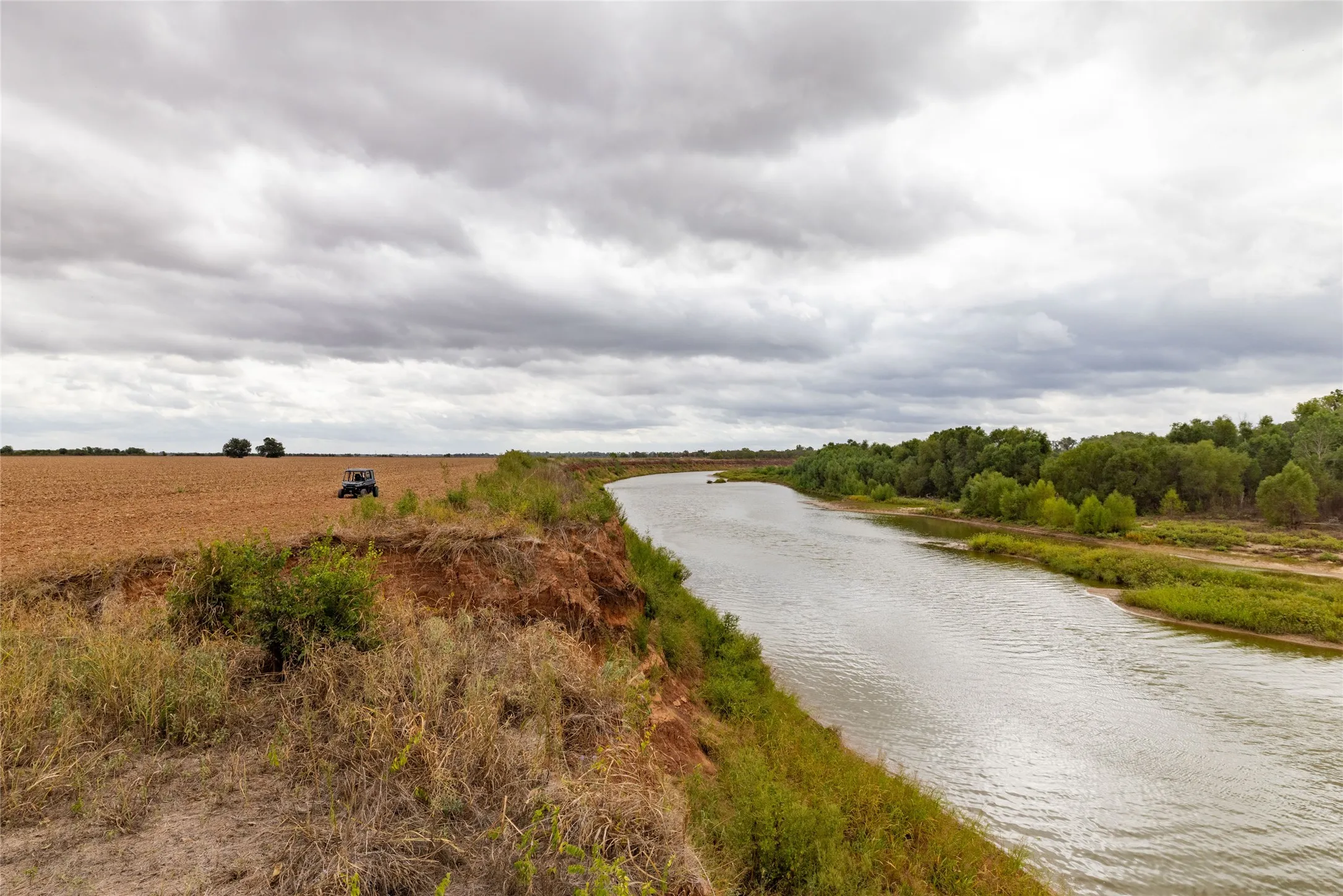 Unimproved Land For Sale in Falls County , 184 County Road 183, Marlin, Texas 76661, 0, 0, Garage spaces, 0 Sqft, built in 0, mls#21411856, Real Estate Agent in Marlin, Homes For Sale in Falls county, Homes For Sale in Marlin, Realtor in Marlin Texas, Real Estate Brokerage Independent Realty Texas, Luminita Cordes Realtor