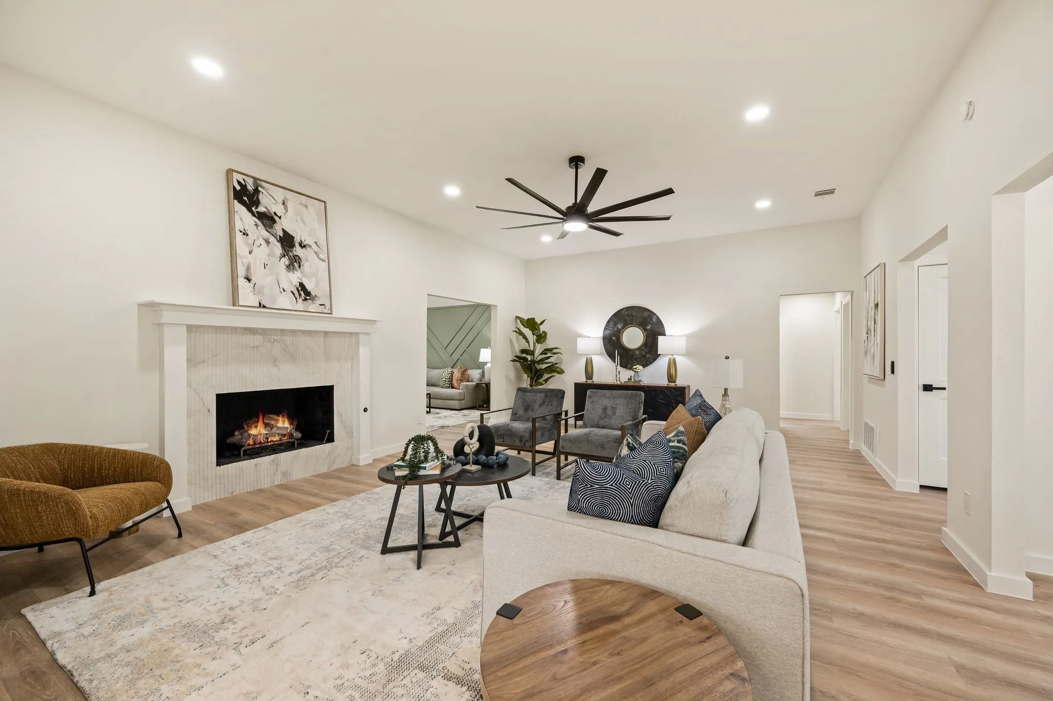 Single Family Residence For Sale in Collin County , 2144 Usa Drive, Plano, Texas 75025, 4 Bedroom, 3 Bathroom, 2 Garage spaces, 2,598 Sqft, built in 1984, mls#21413821, Real Estate Agent in Plano, Homes For Sale in Collin county, Homes For Sale in Plano, Realtor in Plano Texas, Real Estate Brokerage Independent Realty Texas, Luminita Cordes Realtor