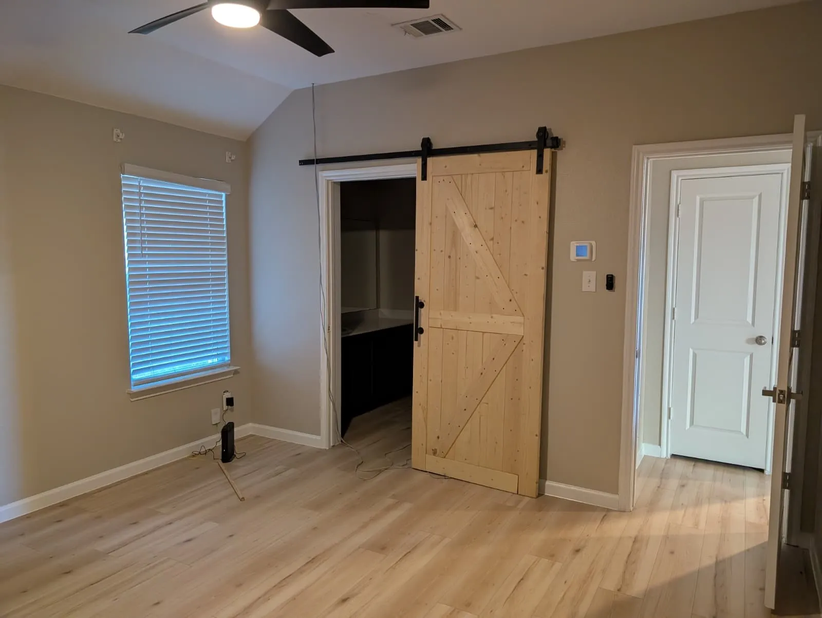 Single Family Residence For Sale in Kaufman County , 3205 Conley Ct, Mesquite, Texas 75126, 3 Bedroom, 2 Bathroom, 2 Garage spaces, 1,518 Sqft, built in 2022, mls#21413607, Real Estate Agent in Mesquite, Homes For Sale in Kaufman county, Homes For Sale in Mesquite, Realtor in Mesquite Texas, Real Estate Brokerage Independent Realty Texas, Luminita Cordes Realtor