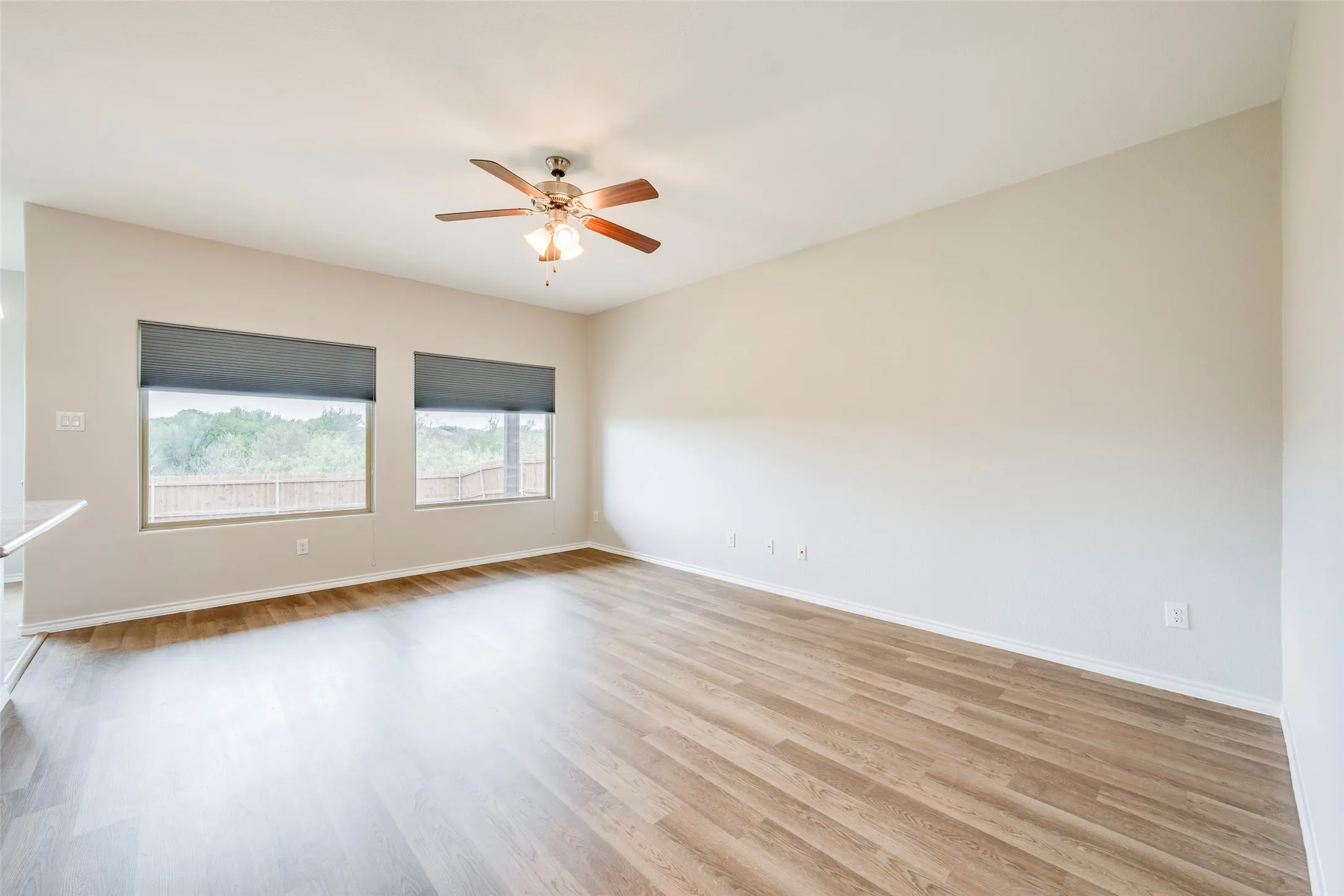 Single Family Residence For Sale in Tarrant County , 13841 Langston Lake Road, Fort Worth, Texas 76262, 3 Bedroom, 2 Bathroom, 2 Garage spaces, 1,712 Sqft, built in 2016, mls#21413485, Real Estate Agent in Fort Worth, Homes For Sale in Tarrant county, Homes For Sale in Fort Worth, Realtor in Fort Worth Texas, Real Estate Brokerage Independent Realty Texas, Luminita Cordes Realtor