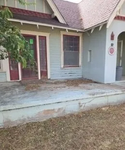 Single Family Residence For Sale