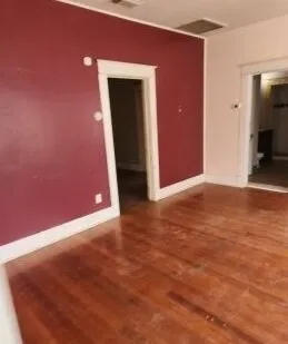 Single Family Residence For Sale in Brown County , 1715 Austin Avenue, Brownwood, Texas 76801, 2 Bedroom, 2 Bathroom, 1 Garage spaces, 1,810 Sqft, built in 1900, mls#21413864, Real Estate Agent in Brownwood, Homes For Sale in Brown county, Homes For Sale in Brownwood, Realtor in Brownwood Texas, Real Estate Brokerage Independent Realty Texas, Luminita Cordes Realtor