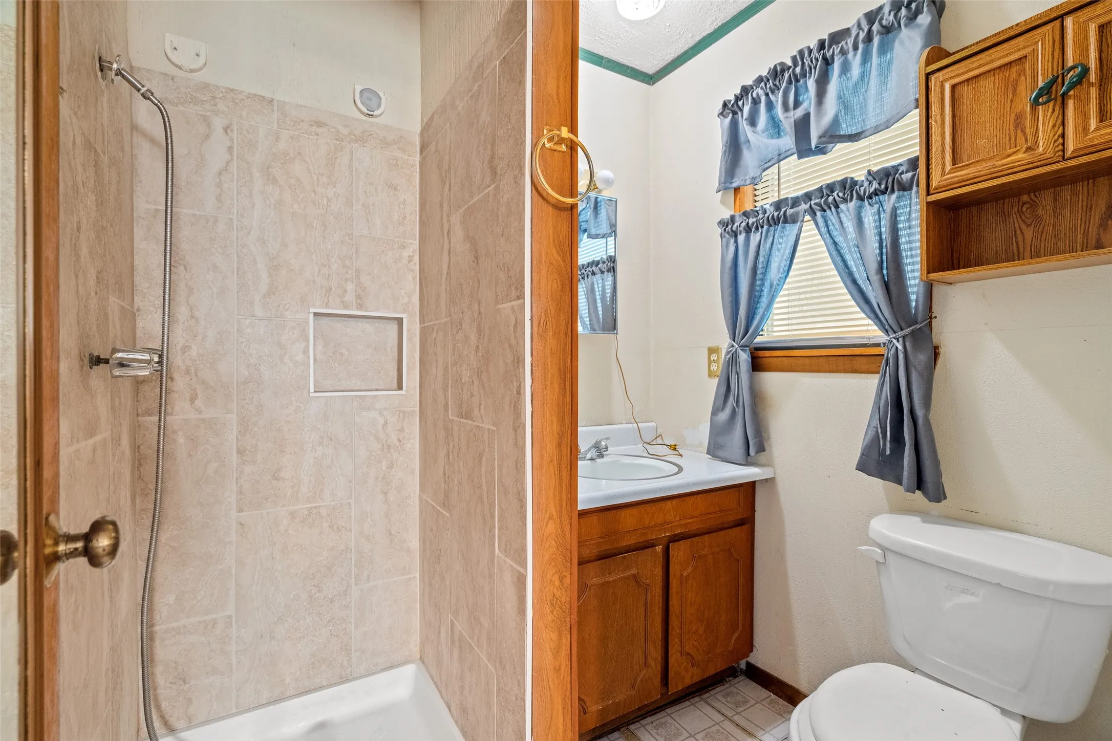 Single Family Residence For Sale in Wise County , 199 Park Street, Newark, Texas 76071, 3 Bedroom, 2 Bathroom, Garage spaces, 1,598 Sqft, built in 1978, mls#21412048, Real Estate Agent in Newark, Homes For Sale in Wise county, Homes For Sale in Newark, Realtor in Newark Texas, Real Estate Brokerage Independent Realty Texas, Luminita Cordes Realtor