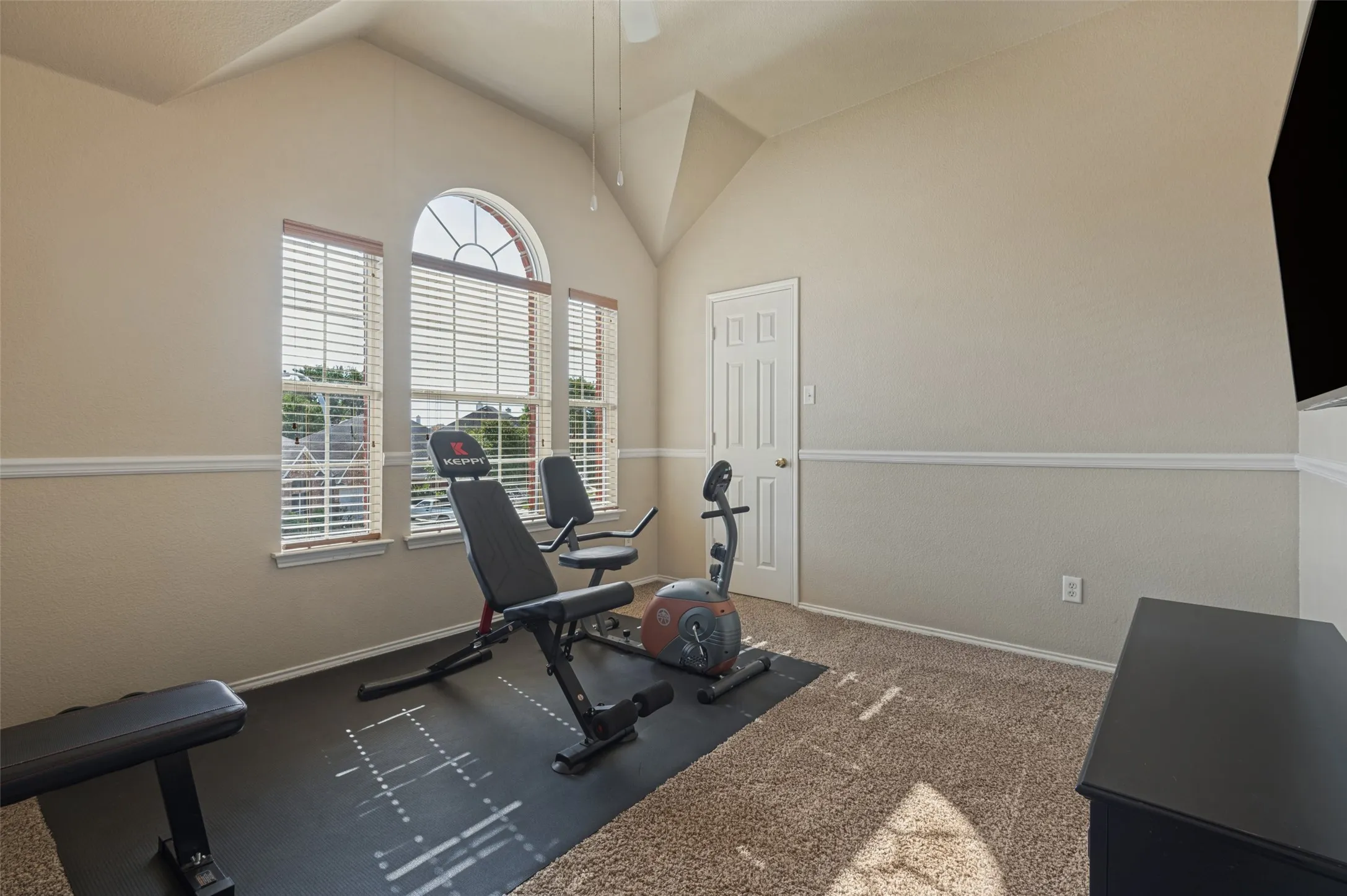 Single Family Residence For Sale in Tarrant County , 7929 Stansfield Drive, Fort Worth, Texas 76137, 5 Bedroom, 3 Bathroom, 2 Garage spaces, 2,865 Sqft, built in 2002, mls#21412412, Real Estate Agent in Fort Worth, Homes For Sale in Tarrant county, Homes For Sale in Fort Worth, Realtor in Fort Worth Texas, Real Estate Brokerage Independent Realty Texas, Luminita Cordes Realtor