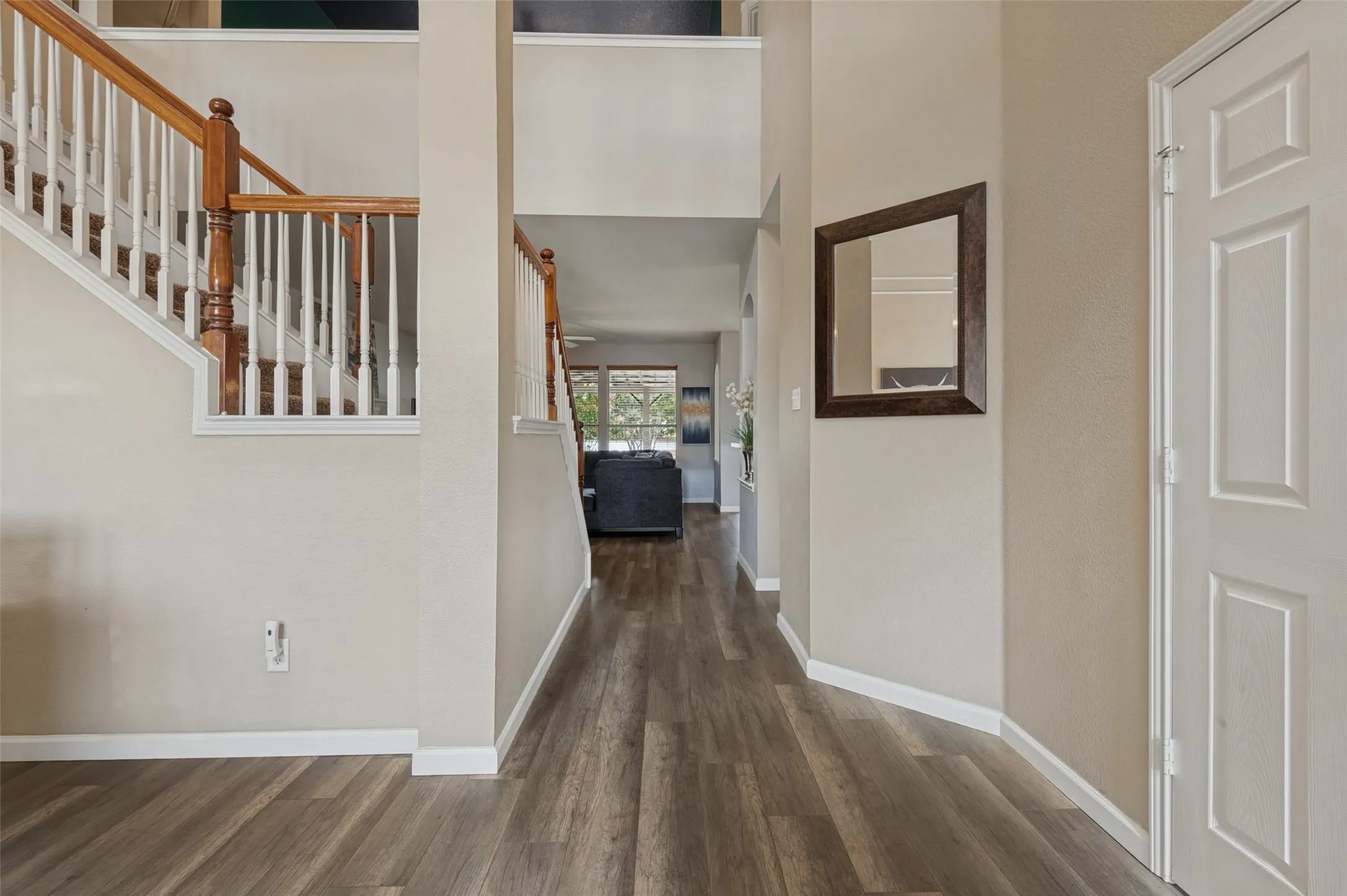 Single Family Residence For Sale in Tarrant County , 7929 Stansfield Drive, Fort Worth, Texas 76137, 5 Bedroom, 3 Bathroom, 2 Garage spaces, 2,865 Sqft, built in 2002, mls#21412412, Real Estate Agent in Fort Worth, Homes For Sale in Tarrant county, Homes For Sale in Fort Worth, Realtor in Fort Worth Texas, Real Estate Brokerage Independent Realty Texas, Luminita Cordes Realtor