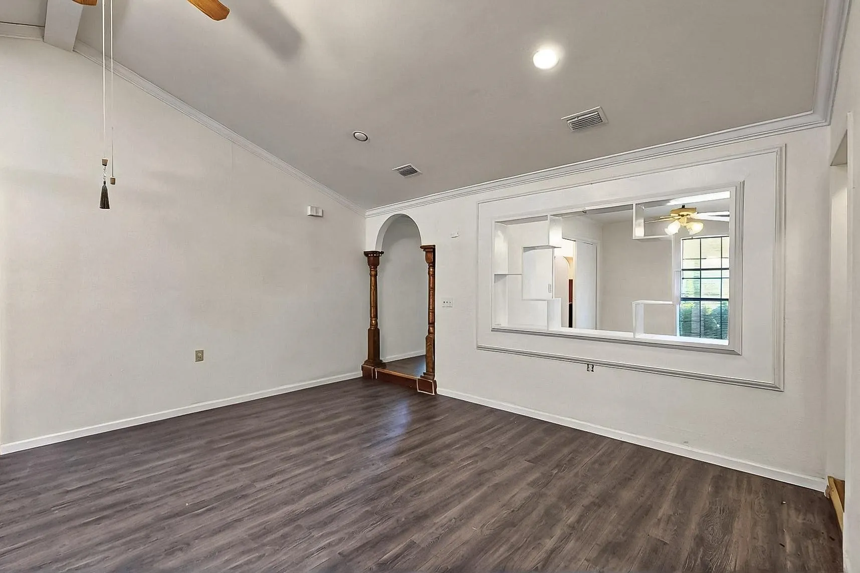 Single Family Residence For Sale in Collin County , 691 Rose garden Drive, Mc Kinney, Texas 75072, 4 Bedroom, 3 Bathroom, Garage spaces, 3,500 Sqft, built in 1985, mls#21413925, Real Estate Agent in Mc Kinney, Homes For Sale in Collin county, Homes For Sale in Mc Kinney, Realtor in Mc Kinney Texas, Real Estate Brokerage Independent Realty Texas, Luminita Cordes Realtor
