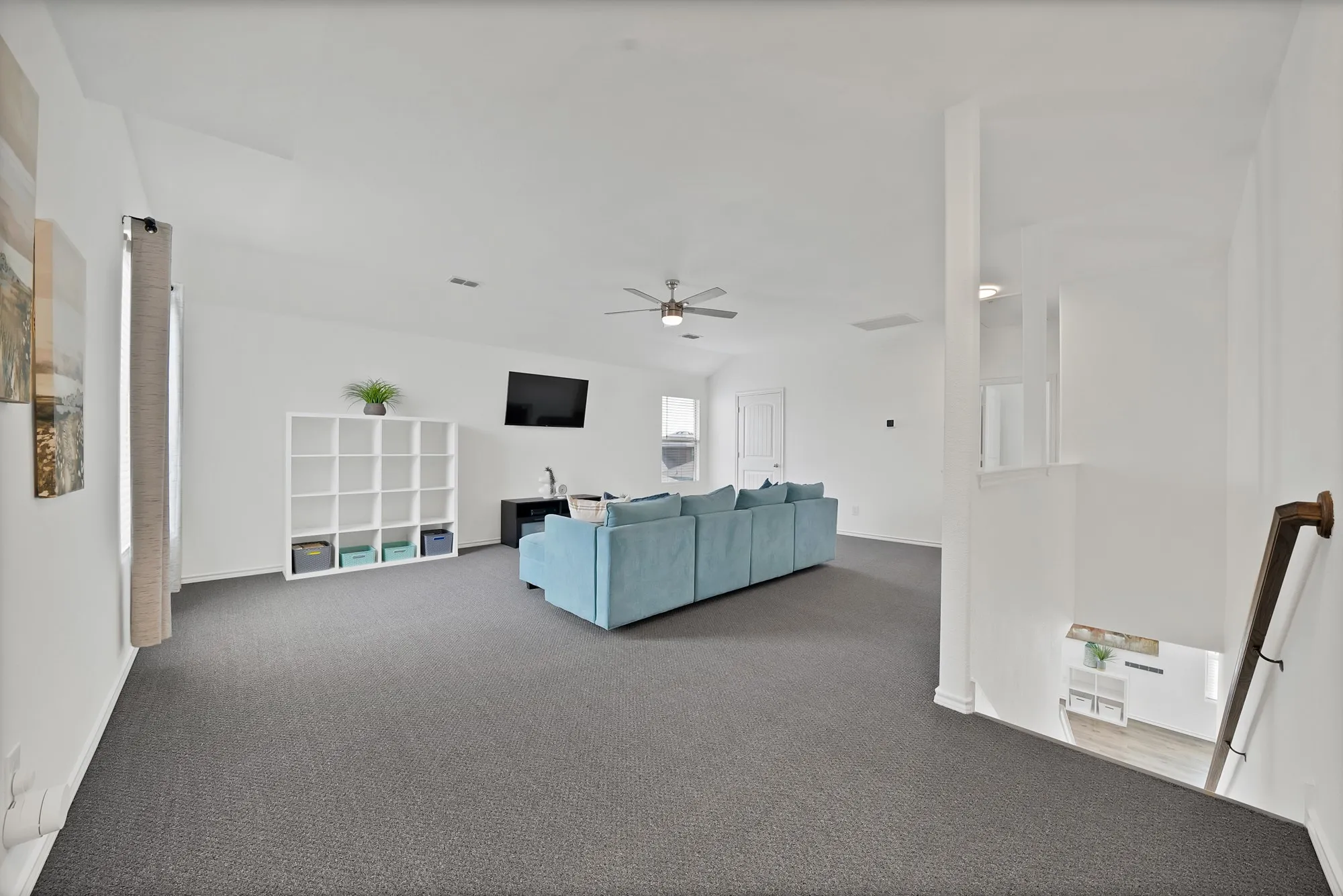 Single Family Residence For Sale in Tarrant County , 6321 Eagle Lake Court, Fort Worth, Texas 76179, 3 Bedroom, 3 Bathroom, 2 Garage spaces, 2,477 Sqft, built in 2017, mls#21413720, Real Estate Agent in Fort Worth, Homes For Sale in Tarrant county, Homes For Sale in Fort Worth, Realtor in Fort Worth Texas, Real Estate Brokerage Independent Realty Texas, Luminita Cordes Realtor