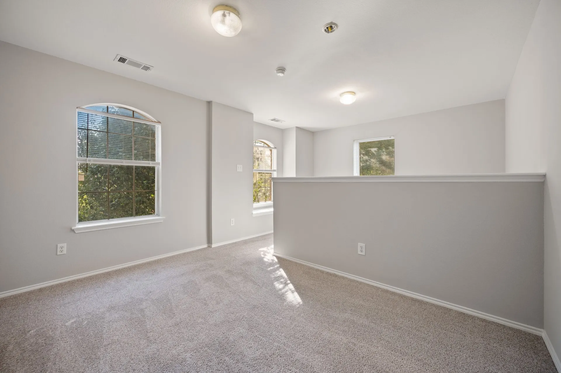 Single Family Residence For Rent in Collin County , 1117 Inland Lane, Mc Kinney, Texas 75072, 3 Bedroom, 3 Bathroom, 2 Garage spaces, 1,903 Sqft, built in 2002, mls#21414003, Real Estate Agent in Mc Kinney, Homes For Rent in Collin county, Homes For Rent in Mc Kinney, Realtor in Mc Kinney Texas, Real Estate Brokerage Independent Realty Texas, Luminita Cordes Realtor