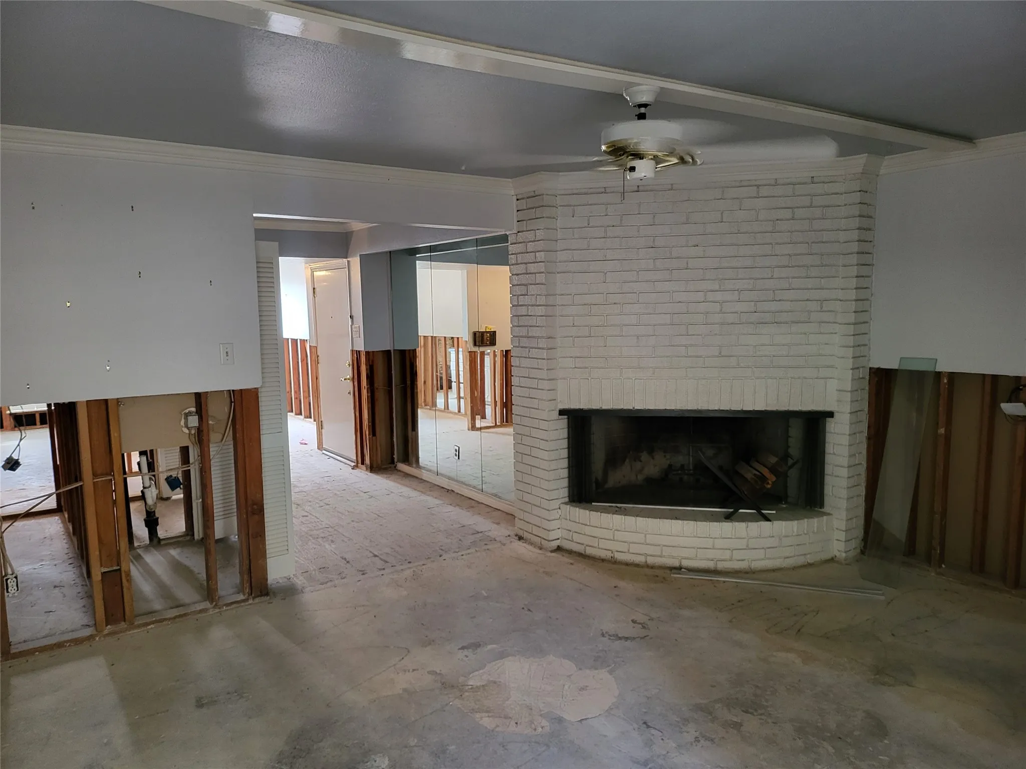 Condominium For Sale in Dallas County , 5821 COPPERWOOD Lane 1126, Dallas, Texas 75248, 2 Bedroom, 2 Bathroom, Garage spaces, 1,100 Sqft, built in 1958, mls#21414020, Real Estate Agent in Dallas, Homes For Sale in Dallas county, Homes For Sale in Dallas, Realtor in Dallas Texas, Real Estate Brokerage Independent Realty Texas, Luminita Cordes Realtor