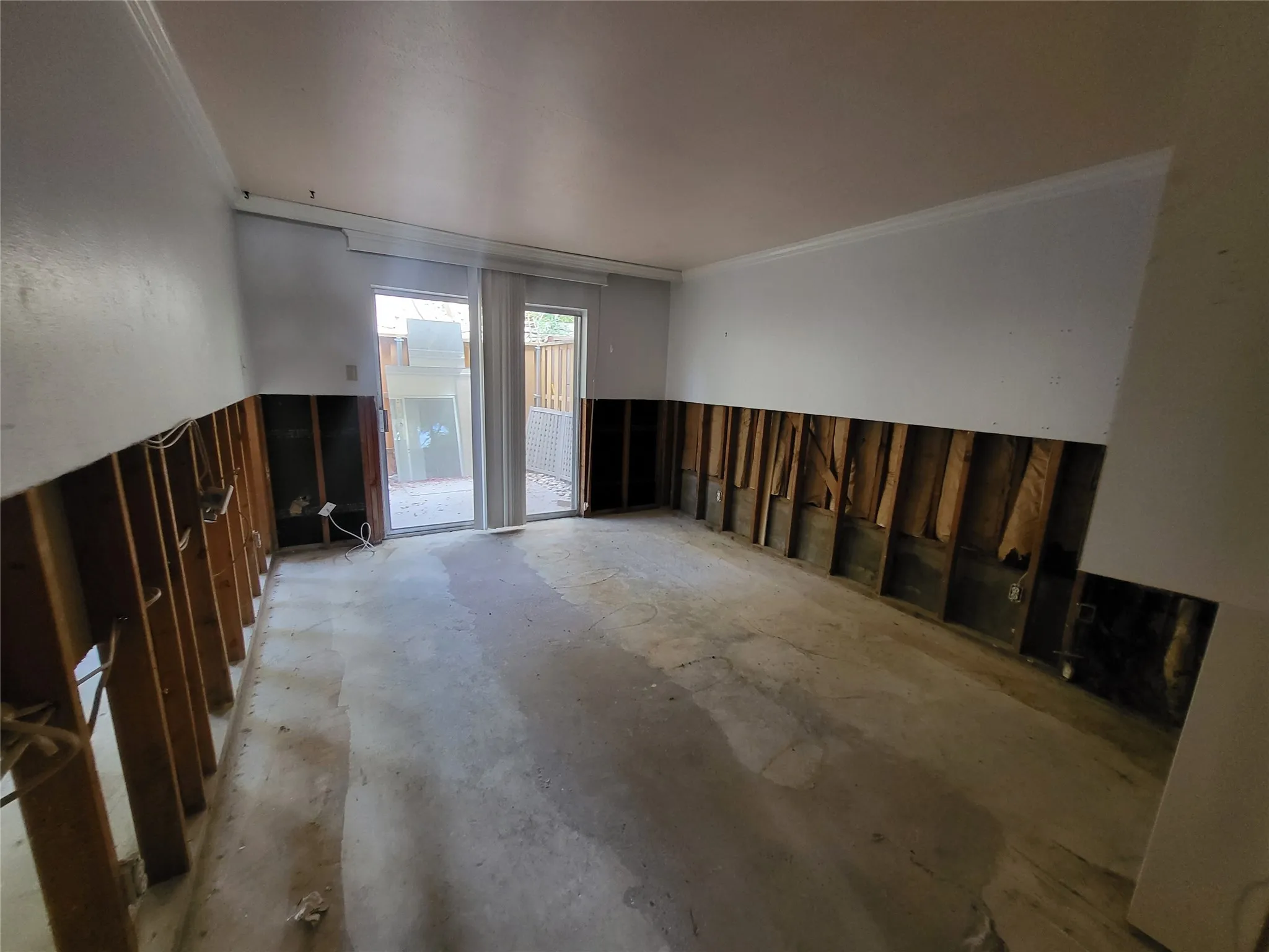 Condominium For Sale in Dallas County , 5821 COPPERWOOD Lane 1126, Dallas, Texas 75248, 2 Bedroom, 2 Bathroom, Garage spaces, 1,100 Sqft, built in 1958, mls#21414020, Real Estate Agent in Dallas, Homes For Sale in Dallas county, Homes For Sale in Dallas, Realtor in Dallas Texas, Real Estate Brokerage Independent Realty Texas, Luminita Cordes Realtor