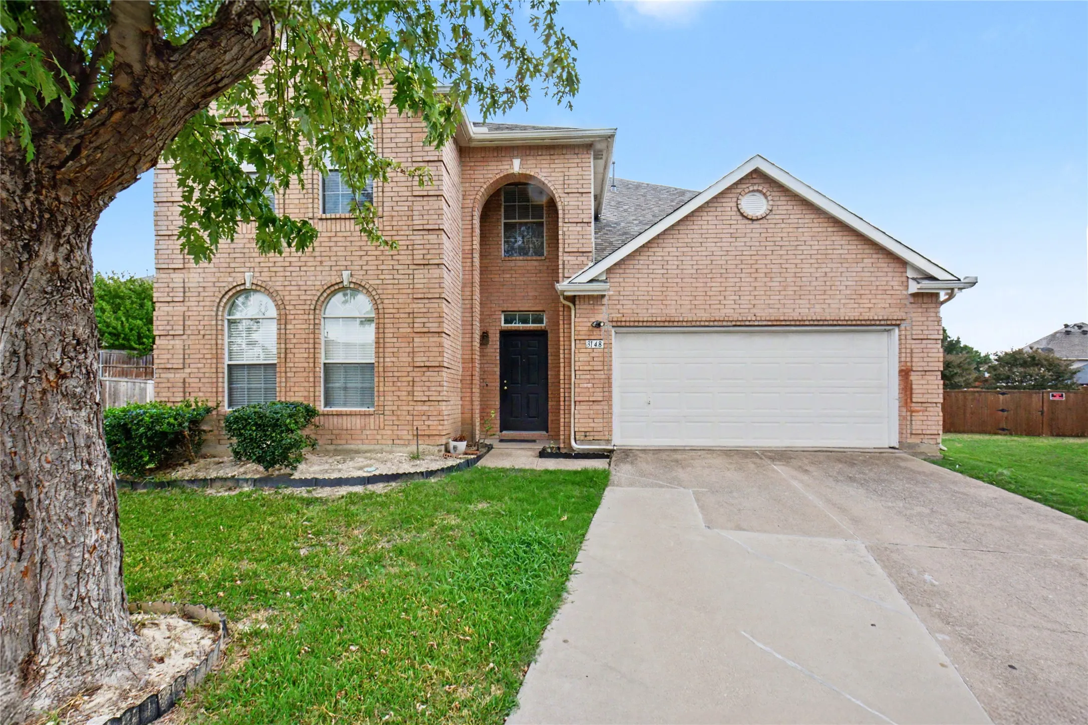 Single Family Residence For Sale in Collin County , 3148 Paradise Valley Drive, Plano, Texas 75025, 5 Bedroom, 4 Bathroom, 2 Garage spaces, 3,240 Sqft, built in 2000, mls#21413781, Real Estate Agent in Plano, Homes For Sale in Collin county, Homes For Sale in Plano, Realtor in Plano Texas, Real Estate Brokerage Independent Realty Texas, Luminita Cordes Realtor