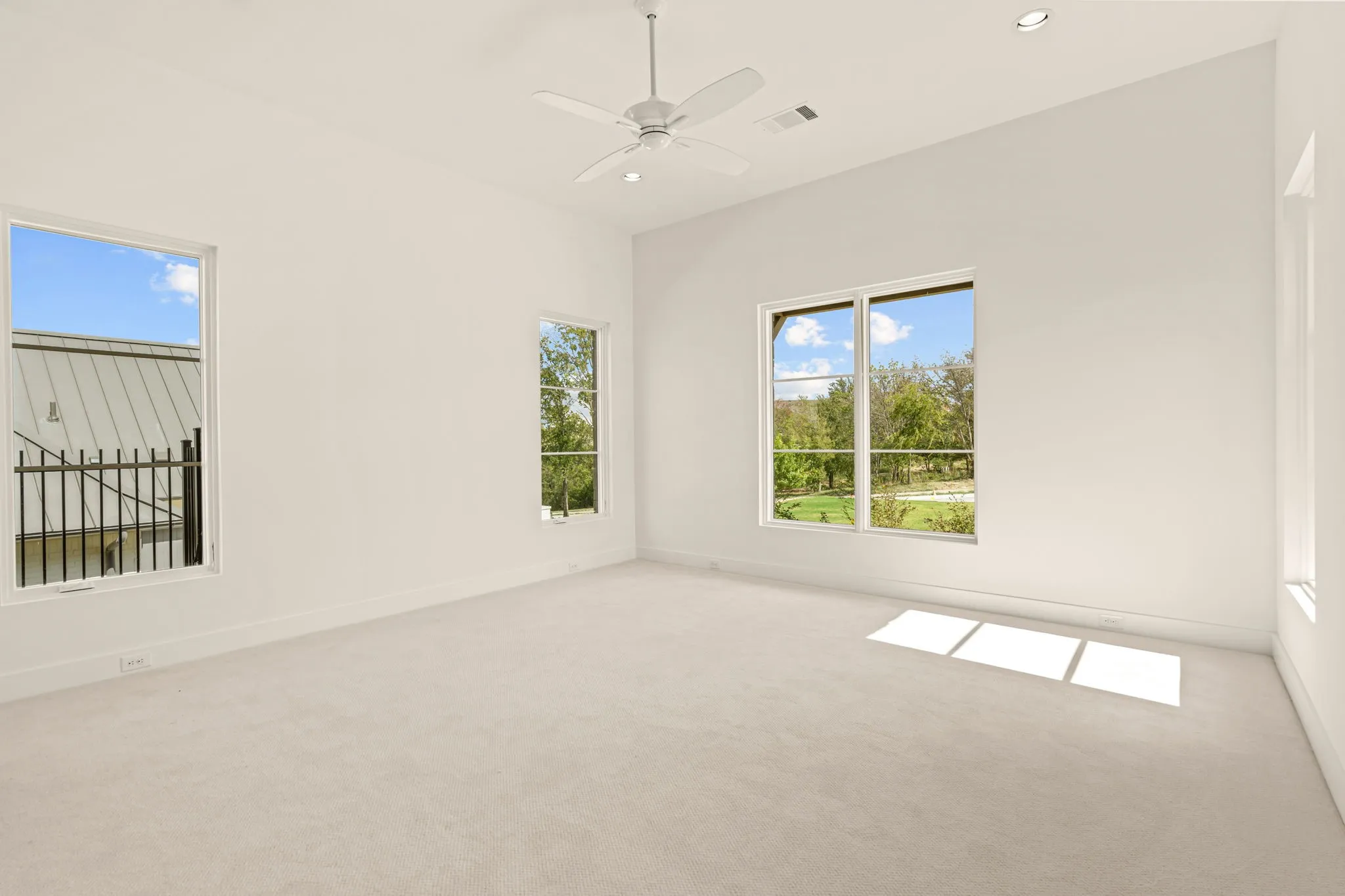 Single Family Residence For Sale in Tarrant County , 4516 Chablis Drive, Fort Worth, Texas 76126, 4 Bedroom, 5 Bathroom, 3 Garage spaces, 5,123 Sqft, built in 2026, mls#21413229, Real Estate Agent in Fort Worth, Homes For Sale in Tarrant county, Homes For Sale in Fort Worth, Realtor in Fort Worth Texas, Real Estate Brokerage Independent Realty Texas, Luminita Cordes Realtor