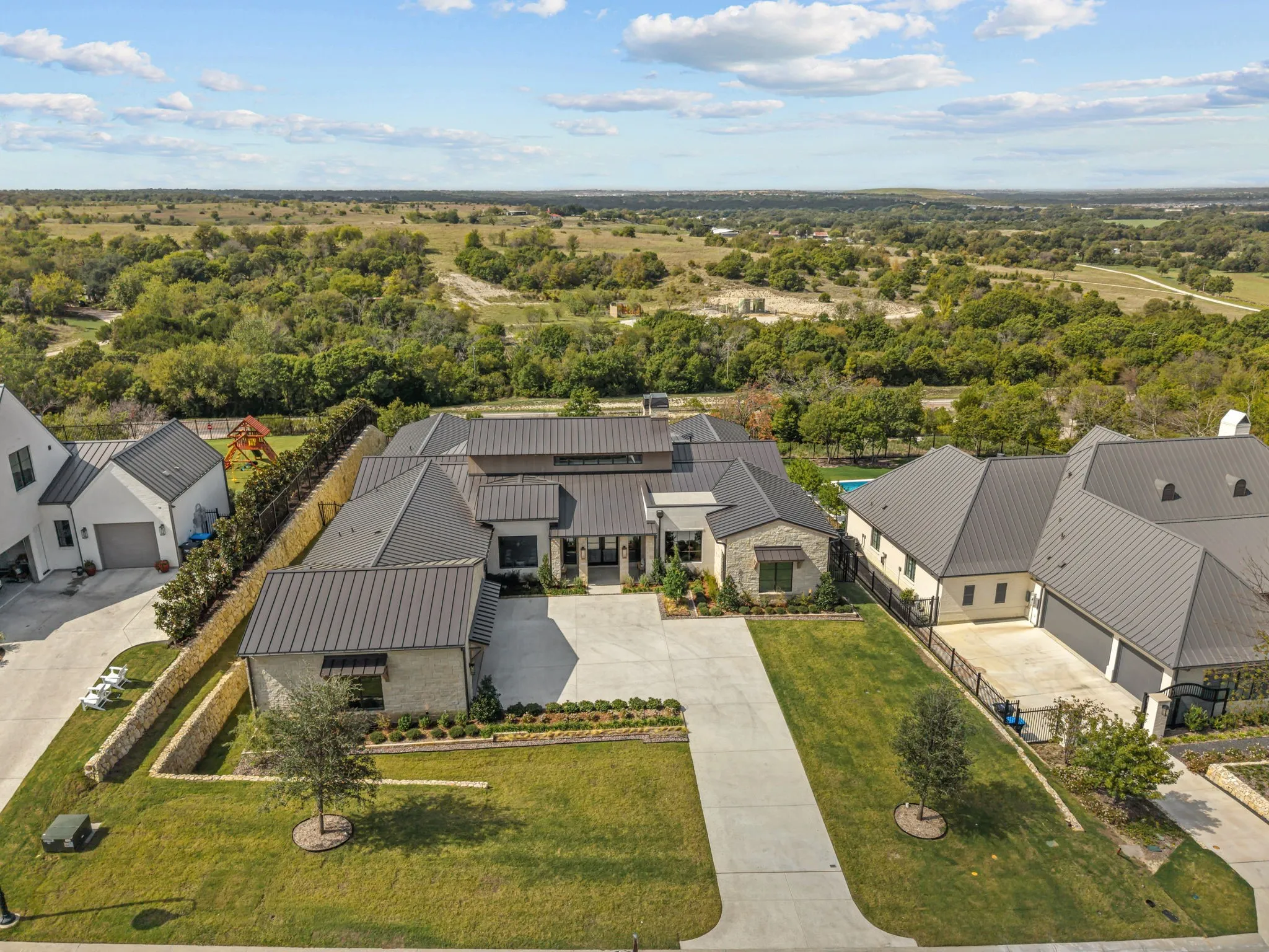 Single Family Residence For Sale in Tarrant County , 4516 Chablis Drive, Fort Worth, Texas 76126, 4 Bedroom, 5 Bathroom, 3 Garage spaces, 5,123 Sqft, built in 2026, mls#21413229, Real Estate Agent in Fort Worth, Homes For Sale in Tarrant county, Homes For Sale in Fort Worth, Realtor in Fort Worth Texas, Real Estate Brokerage Independent Realty Texas, Luminita Cordes Realtor