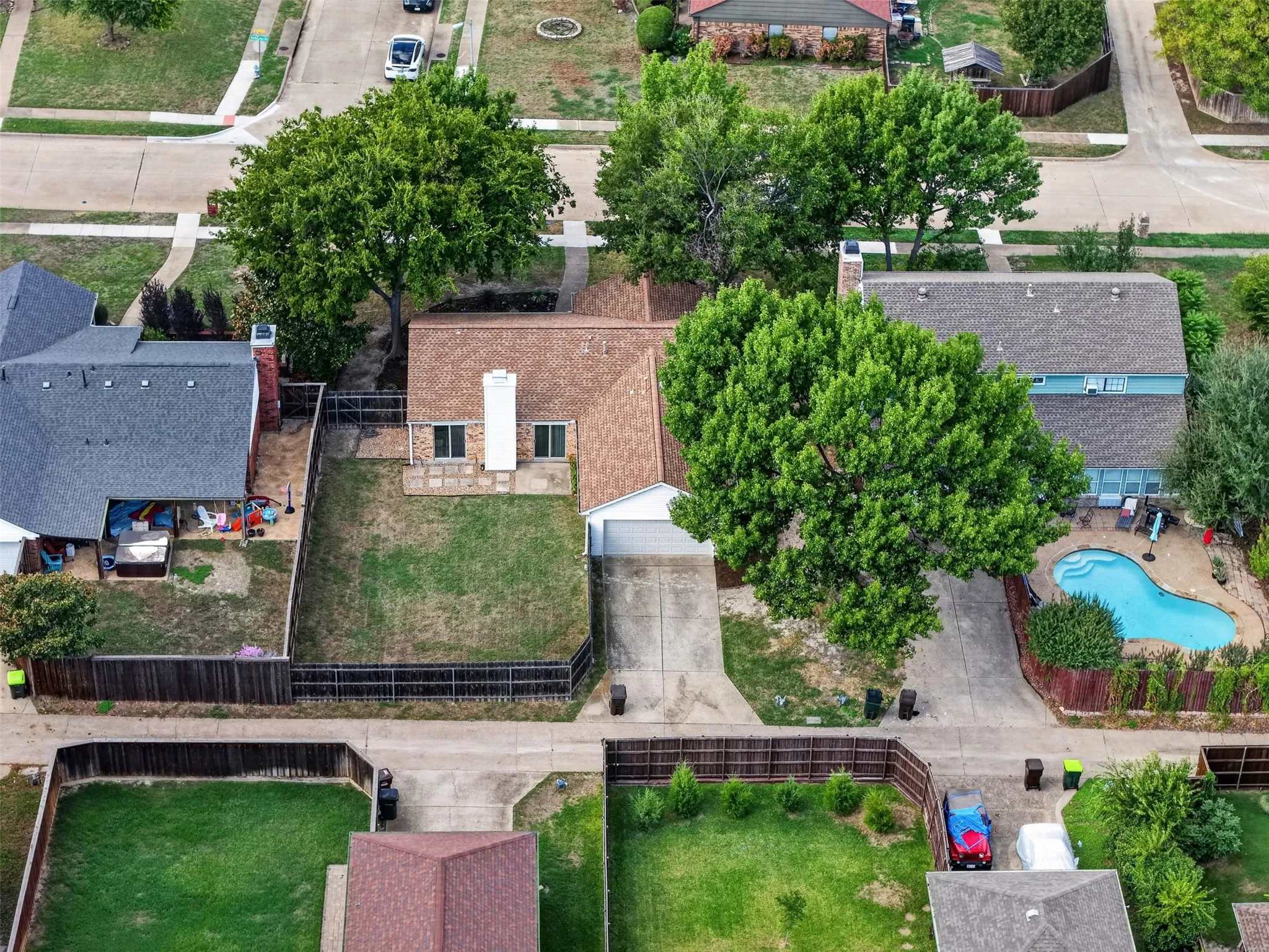Single Family Residence For Sale in Collin County , 1600 Vera Cruz Drive, Plano, Texas 75074, 3 Bedroom, 2 Bathroom, 2 Garage spaces, 1,455 Sqft, built in 1984, mls#21413619, Real Estate Agent in Plano, Homes For Sale in Collin county, Homes For Sale in Plano, Realtor in Plano Texas, Real Estate Brokerage Independent Realty Texas, Luminita Cordes Realtor