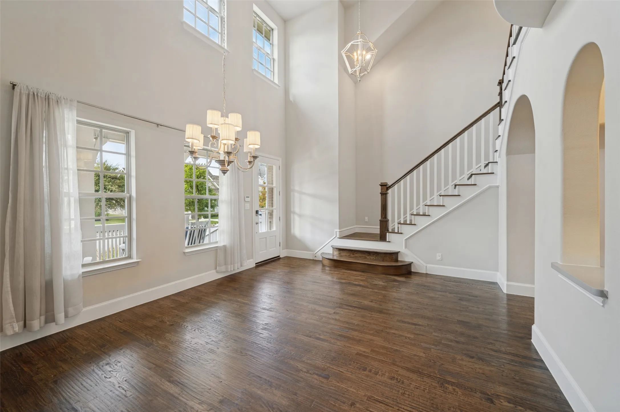 Single Family Residence For Rent in Denton County , 3854 Mashpee Street, Frisco, Texas 75034, 4 Bedroom, 5 Bathroom, 2 Garage spaces, 4,010 Sqft, built in 2017, mls#21413379, Real Estate Agent in Frisco, Homes For Rent in Denton county, Homes For Rent in Frisco, Realtor in Frisco Texas, Real Estate Brokerage Independent Realty Texas, Luminita Cordes Realtor