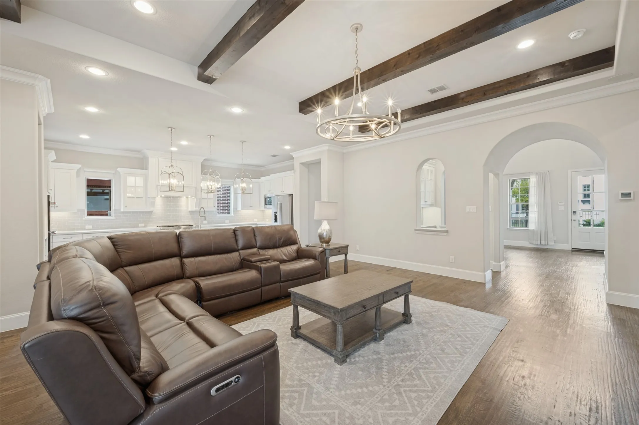 Single Family Residence For Rent in Denton County , 3854 Mashpee Street, Frisco, Texas 75034, 4 Bedroom, 5 Bathroom, 2 Garage spaces, 4,010 Sqft, built in 2017, mls#21413379, Real Estate Agent in Frisco, Homes For Rent in Denton county, Homes For Rent in Frisco, Realtor in Frisco Texas, Real Estate Brokerage Independent Realty Texas, Luminita Cordes Realtor