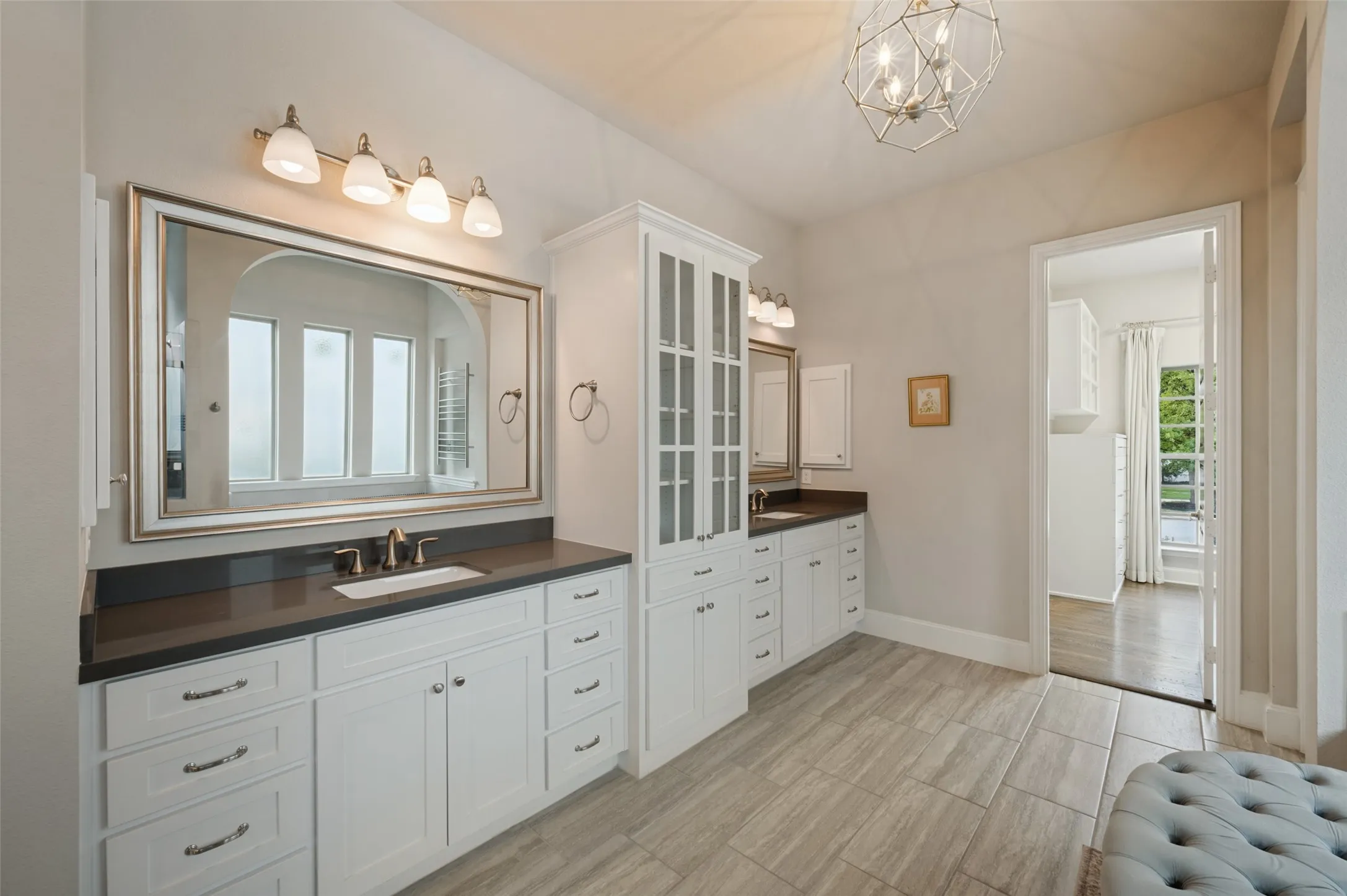 Primary Bath w/ Double Vanities