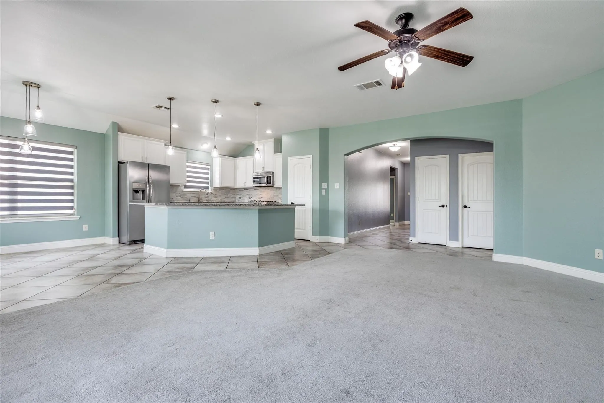 Single Family Residence For Rent in Collin County , 10220 Bennet Drive, Mc Kinney, Texas 75072, 3 Bedroom, 2 Bathroom, 2 Garage spaces, 1,656 Sqft, built in 2015, mls#21414082, Real Estate Agent in Mc Kinney, Homes For Rent in Collin county, Homes For Rent in Mc Kinney, Realtor in Mc Kinney Texas, Real Estate Brokerage Independent Realty Texas, Luminita Cordes Realtor