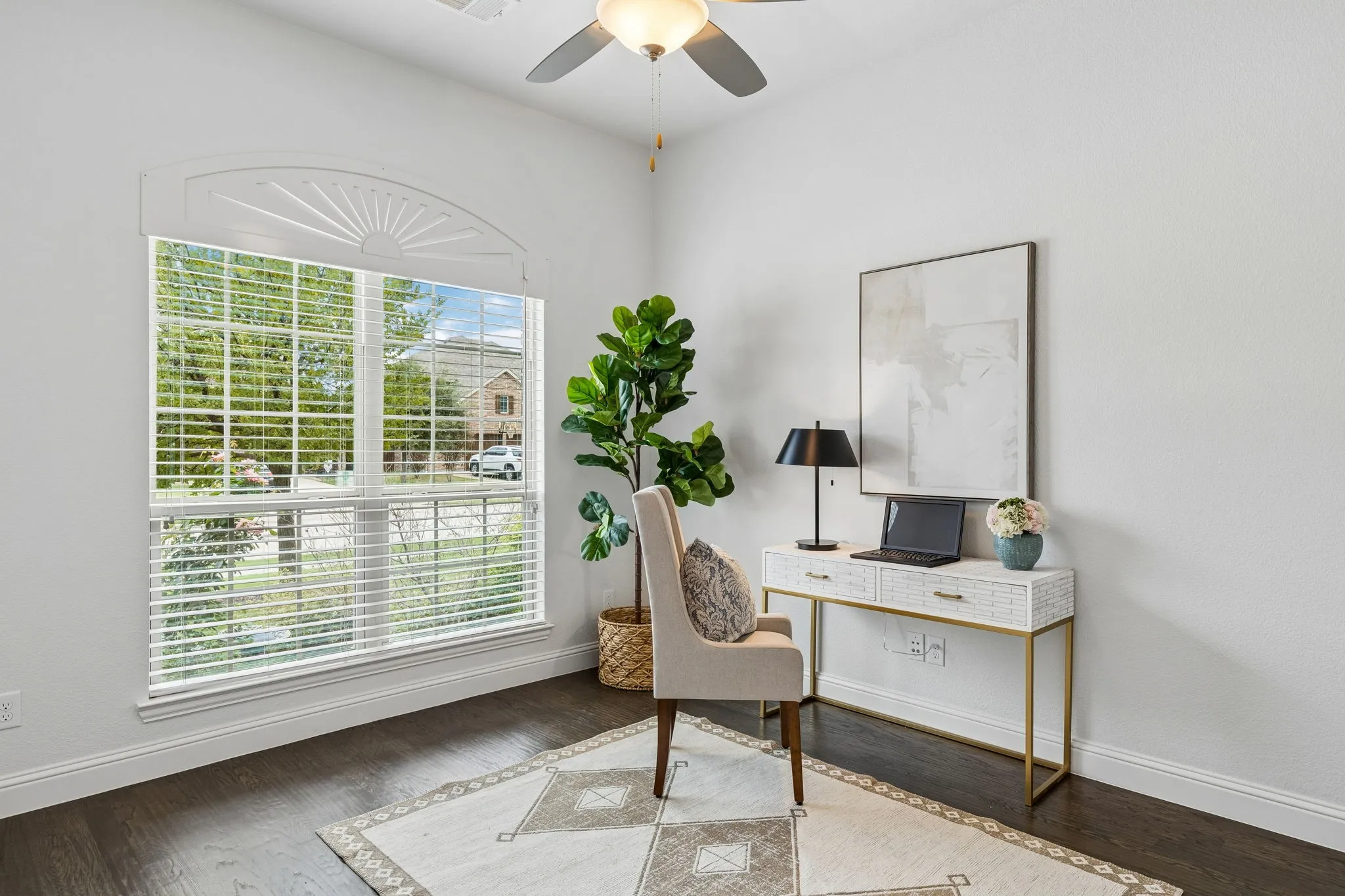 Single Family Residence For Sale in Collin County , 341 Evening Sun Drive, Prosper, Texas 75078, 3 Bedroom, 3 Bathroom, 3 Garage spaces, 2,632 Sqft, built in 2016, mls#21411759, Real Estate Agent in Prosper, Homes For Sale in Collin county, Homes For Sale in Prosper, Realtor in Prosper Texas, Real Estate Brokerage Independent Realty Texas, Luminita Cordes Realtor