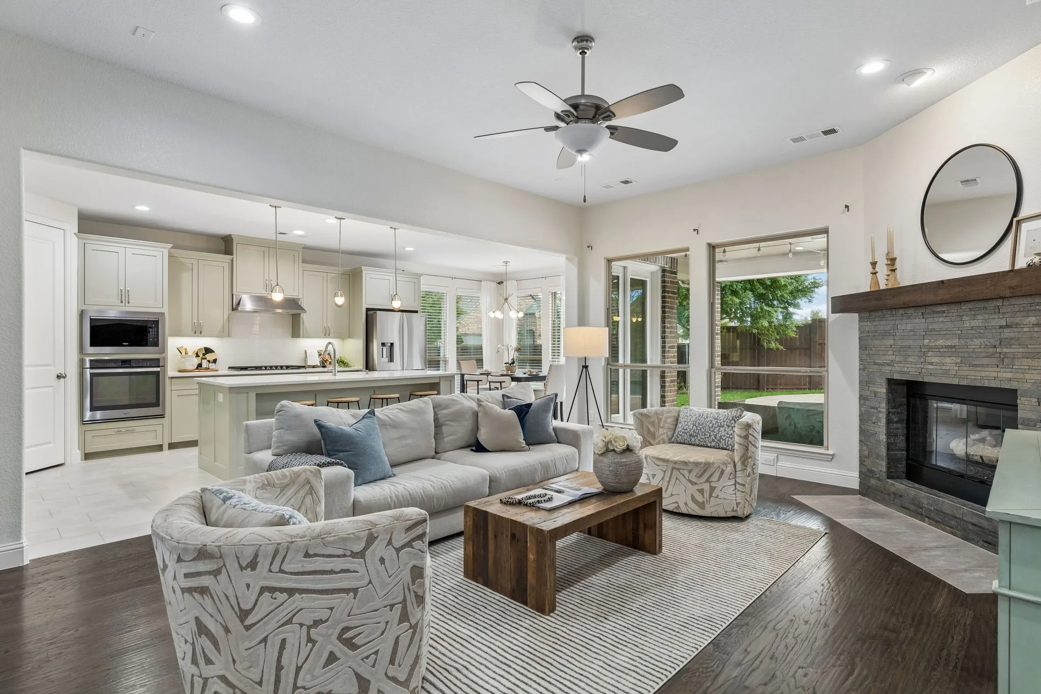 Single Family Residence For Sale in Collin County , 341 Evening Sun Drive, Prosper, Texas 75078, 3 Bedroom, 3 Bathroom, 3 Garage spaces, 2,632 Sqft, built in 2016, mls#21411759, Real Estate Agent in Prosper, Homes For Sale in Collin county, Homes For Sale in Prosper, Realtor in Prosper Texas, Real Estate Brokerage Independent Realty Texas, Luminita Cordes Realtor