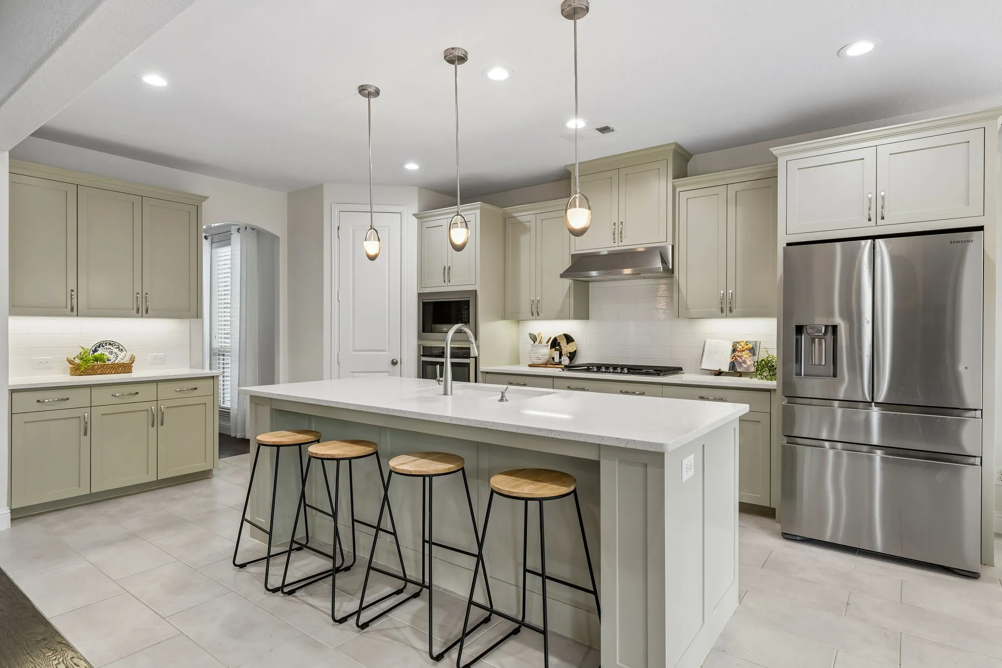 Single Family Residence For Sale in Collin County , 341 Evening Sun Drive, Prosper, Texas 75078, 3 Bedroom, 3 Bathroom, 3 Garage spaces, 2,632 Sqft, built in 2016, mls#21411759, Real Estate Agent in Prosper, Homes For Sale in Collin county, Homes For Sale in Prosper, Realtor in Prosper Texas, Real Estate Brokerage Independent Realty Texas, Luminita Cordes Realtor