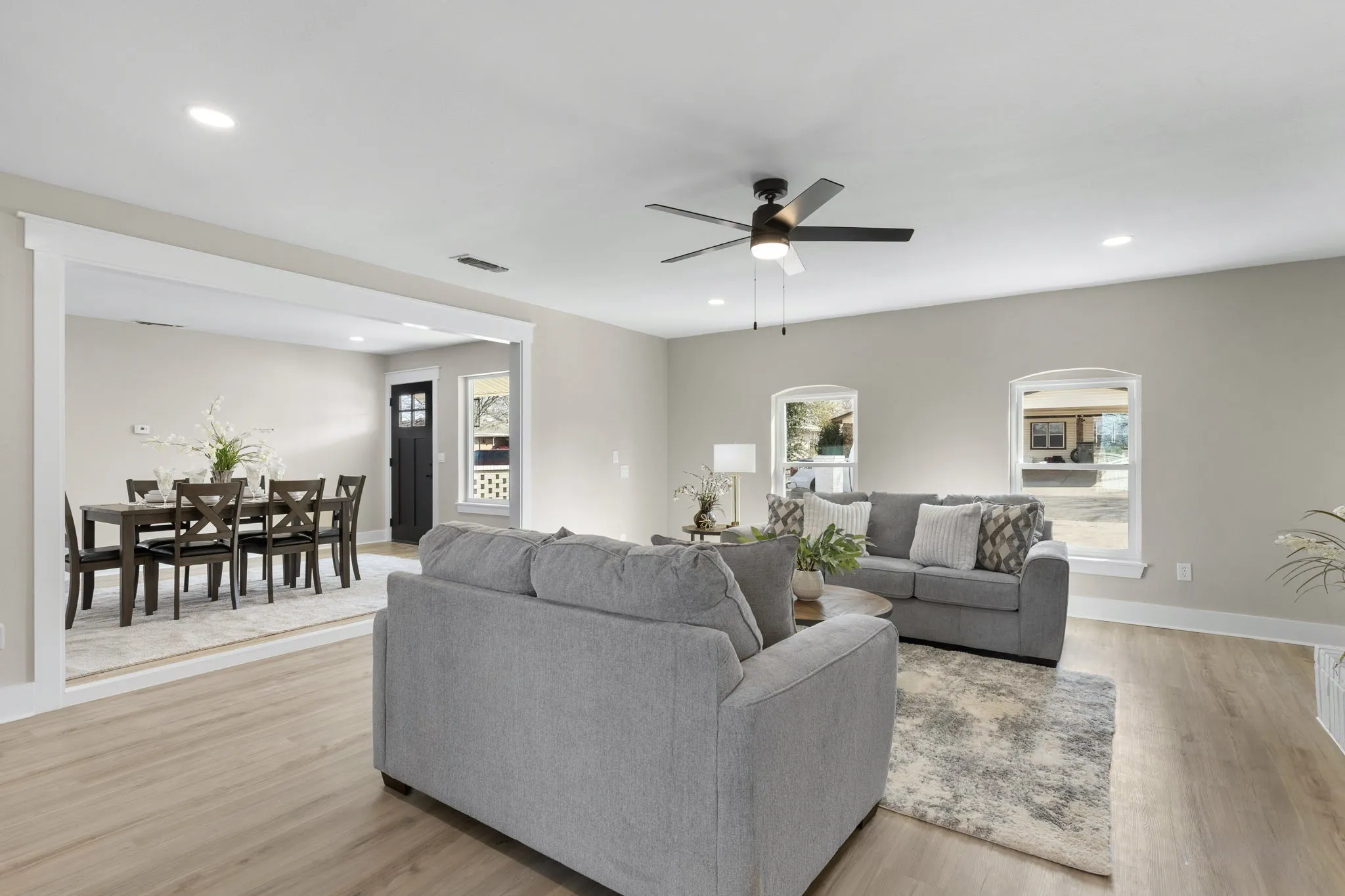 Single Family Residence For Sale in Wichita County , 2308 Doris Street, Wichita Falls, Texas 76306, 3 Bedroom, 2 Bathroom, Garage spaces, 1,491 Sqft, built in 1971, mls#21414119, Real Estate Agent in Wichita Falls, Homes For Sale in Wichita county, Homes For Sale in Wichita Falls, Realtor in Wichita Falls Texas, Real Estate Brokerage Independent Realty Texas, Luminita Cordes Realtor