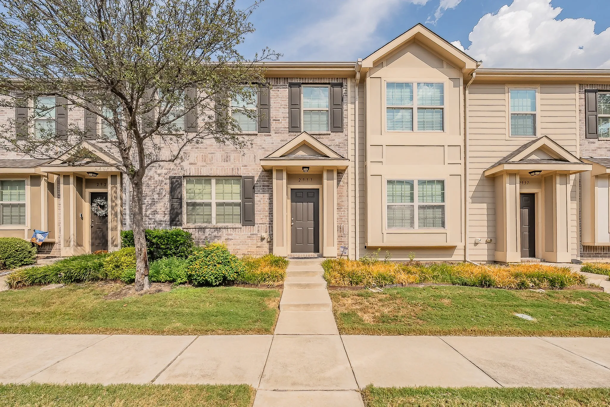 Townhouse For Sale