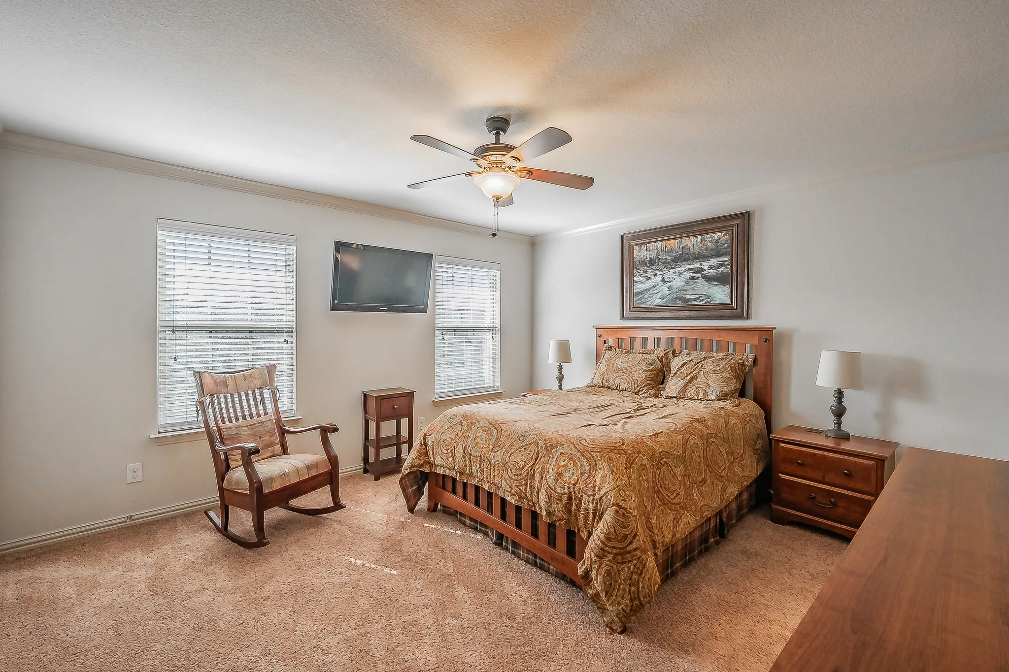 Townhouse For Sale in Tarrant County , 2933 Peyton Brook Drive, Fort Worth, Texas 76137, 3 Bedroom, 3 Bathroom, 2 Garage spaces, 1,491 Sqft, built in 2015, mls#21414160, Real Estate Agent in Fort Worth, Homes For Sale in Tarrant county, Homes For Sale in Fort Worth, Realtor in Fort Worth Texas, Real Estate Brokerage Independent Realty Texas, Luminita Cordes Realtor
