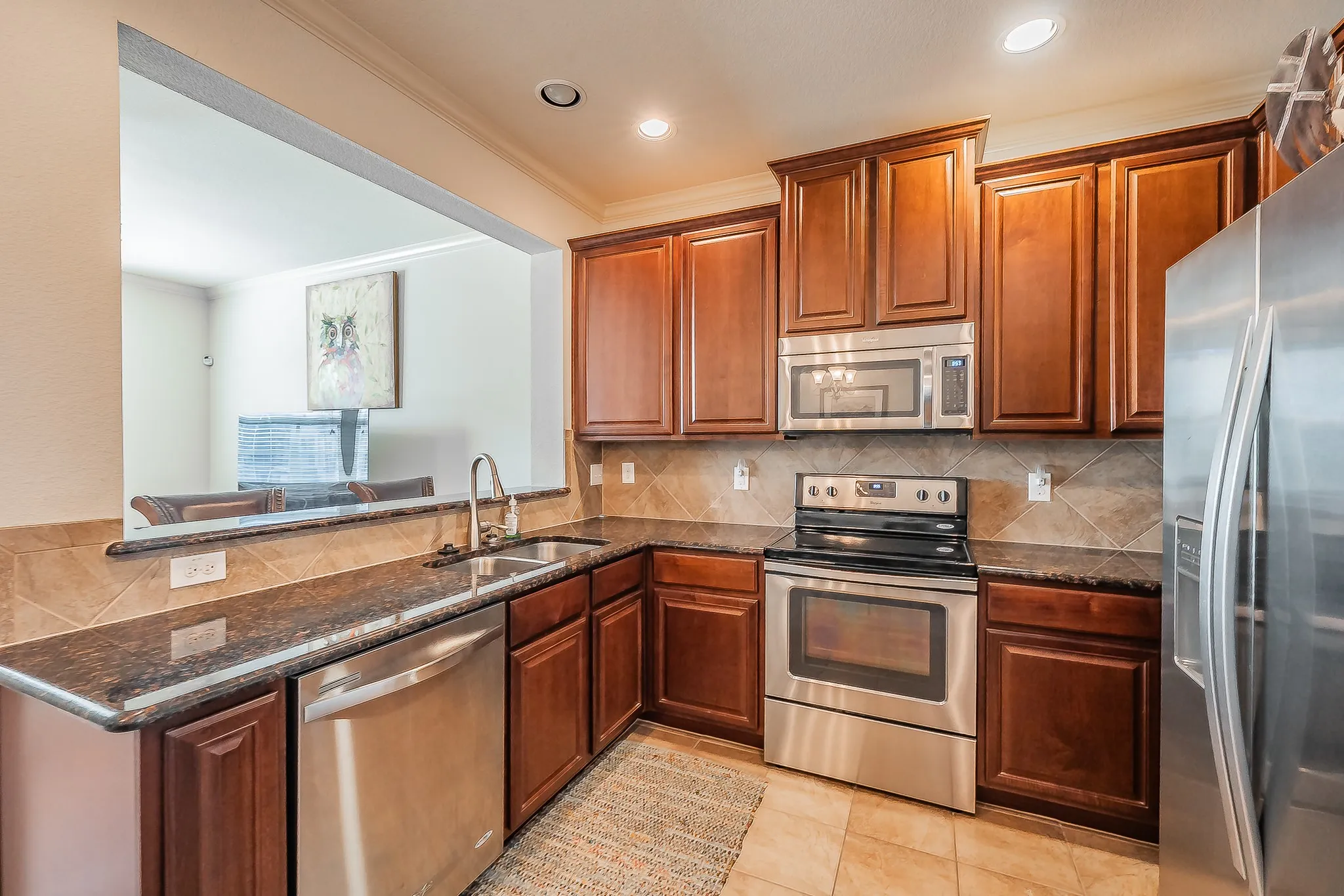 Townhouse For Sale in Tarrant County , 2933 Peyton Brook Drive, Fort Worth, Texas 76137, 3 Bedroom, 3 Bathroom, 2 Garage spaces, 1,491 Sqft, built in 2015, mls#21414160, Real Estate Agent in Fort Worth, Homes For Sale in Tarrant county, Homes For Sale in Fort Worth, Realtor in Fort Worth Texas, Real Estate Brokerage Independent Realty Texas, Luminita Cordes Realtor