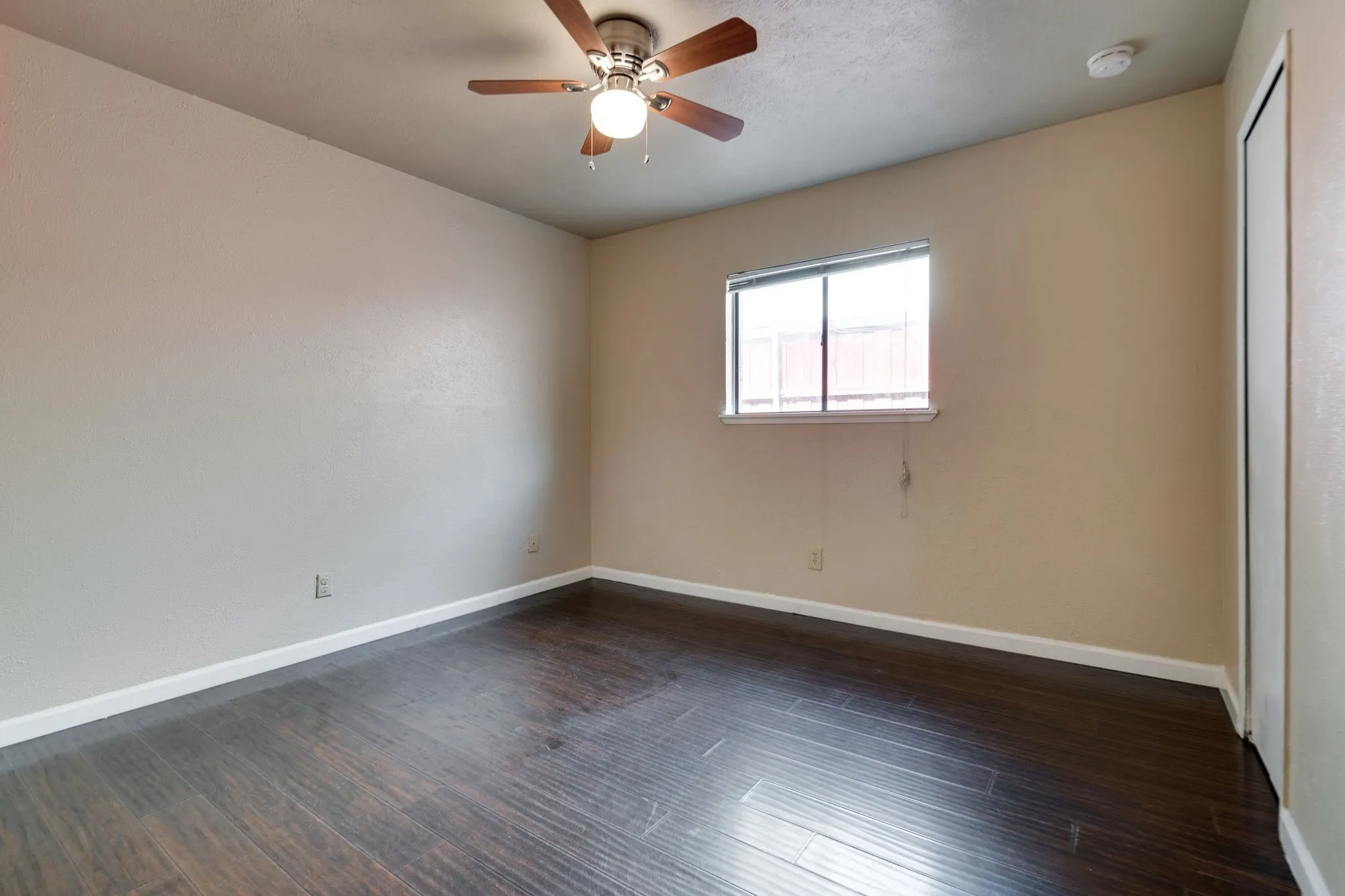 Single Family Residence For Rent in Dallas County , 216 Park Meadow Way, Coppell, Texas 75019, 3 Bedroom, 2 Bathroom, 2 Garage spaces, 1,963 Sqft, built in 1979, mls#21414185, Real Estate Agent in Coppell, Homes For Rent in Dallas county, Homes For Rent in Coppell, Realtor in Coppell Texas, Real Estate Brokerage Independent Realty Texas, Luminita Cordes Realtor