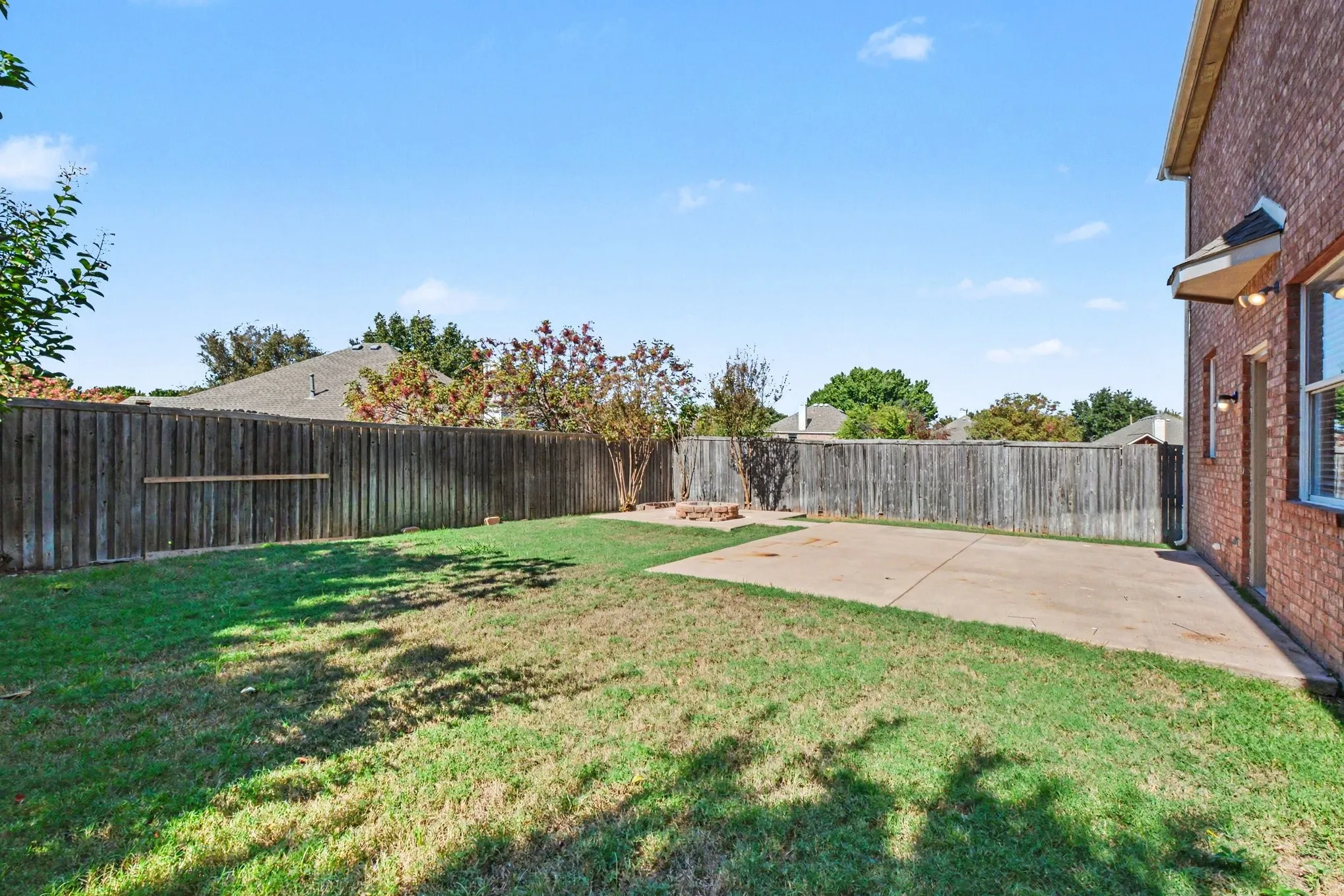 Single Family Residence For Sale in Collin County , 2608 Hudson Crossing, Mc Kinney, Texas 75072, 4 Bedroom, 3 Bathroom, 2 Garage spaces, 2,725 Sqft, built in 2001, mls#21410613, Real Estate Agent in Mc Kinney, Homes For Sale in Collin county, Homes For Sale in Mc Kinney, Realtor in Mc Kinney Texas, Real Estate Brokerage Independent Realty Texas, Luminita Cordes Realtor