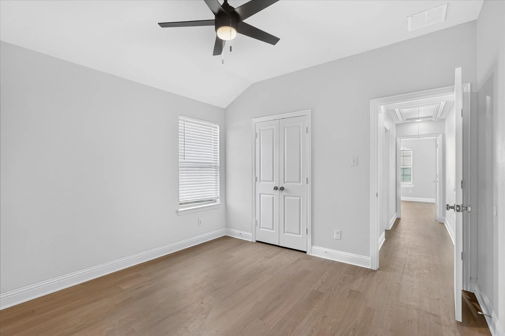 Single Family Residence For Rent in Kaufman County , 2121 Silsbee Court, Forney, Texas 75126, 4 Bedroom, 3 Bathroom, 2 Garage spaces, 2,292 Sqft, built in 2019, mls#21414214, Real Estate Agent in Forney, Homes For Rent in Kaufman county, Homes For Rent in Forney, Realtor in Forney Texas, Real Estate Brokerage Independent Realty Texas, Luminita Cordes Realtor