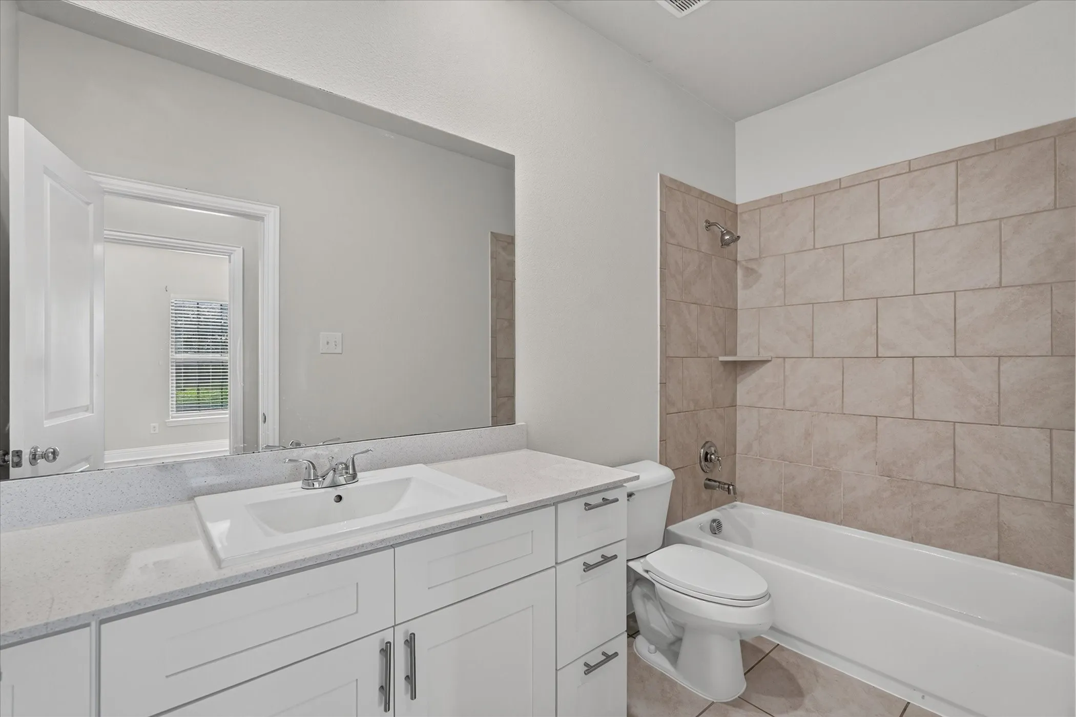 Single Family Residence For Rent in Kaufman County , 2121 Silsbee Court, Forney, Texas 75126, 4 Bedroom, 3 Bathroom, 2 Garage spaces, 2,292 Sqft, built in 2019, mls#21414214, Real Estate Agent in Forney, Homes For Rent in Kaufman county, Homes For Rent in Forney, Realtor in Forney Texas, Real Estate Brokerage Independent Realty Texas, Luminita Cordes Realtor
