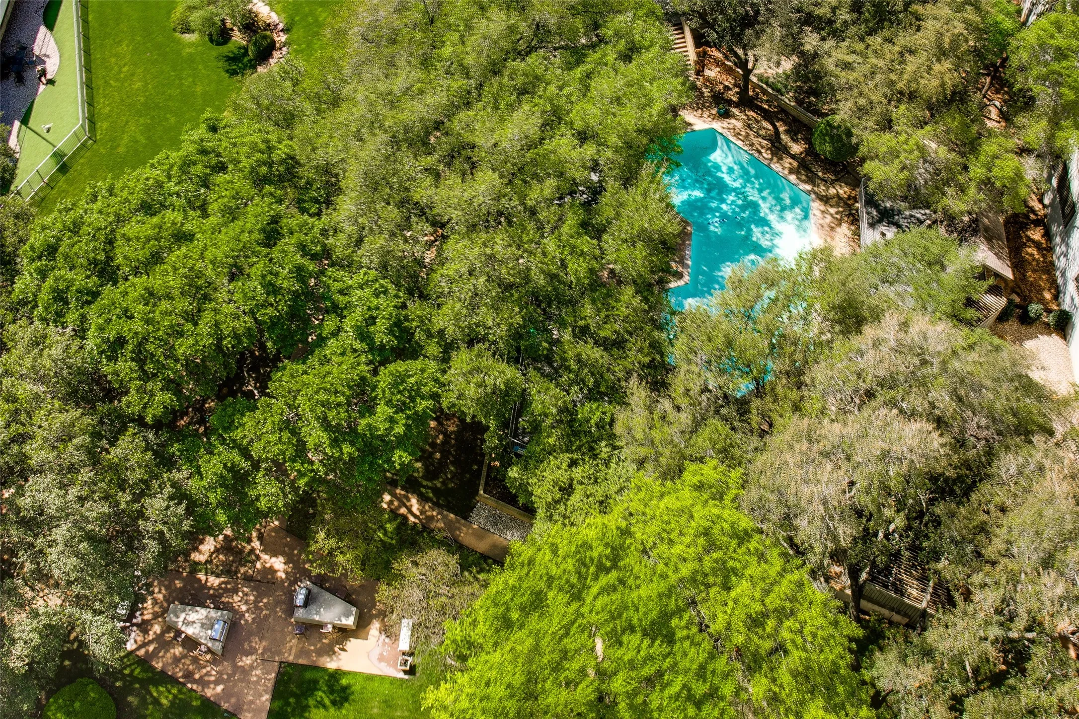 Condominium For Sale in Dallas County , 3883 Turtle Creek Boulevard 416, Dallas, Texas 75219, 1 Bedroom, 1 Bathroom, 2 Garage spaces, 862 Sqft, built in 1963, mls#21413434, Real Estate Agent in Dallas, Homes For Sale in Dallas county, Homes For Sale in Dallas, Realtor in Dallas Texas, Real Estate Brokerage Independent Realty Texas, Luminita Cordes Realtor