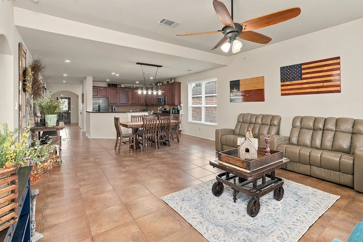 Single Family Residence For Sale in Denton County , 108 Blackforest Road, Krum, Texas 76249, 5 Bedroom, 3 Bathroom, 3 Garage spaces, 3,179 Sqft, built in 2011, mls#21413979, Real Estate Agent in Krum, Homes For Sale in Denton county, Homes For Sale in Krum, Realtor in Krum Texas, Real Estate Brokerage Independent Realty Texas, Luminita Cordes Realtor