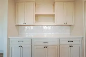 Single Family Residence For Rent in Taylor County , 6617 Beals Creek Avenue, Abilene, Texas 79606, 4 Bedroom, 3 Bathroom, 3 Garage spaces, 2,405 Sqft, built in 2023, mls#21414266, Real Estate Agent in Abilene, Homes For Rent in Taylor county, Homes For Rent in Abilene, Realtor in Abilene Texas, Real Estate Brokerage Independent Realty Texas, Luminita Cordes Realtor