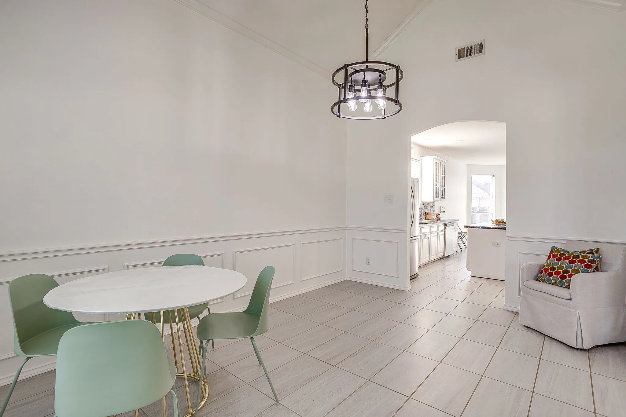 View to the kitchen