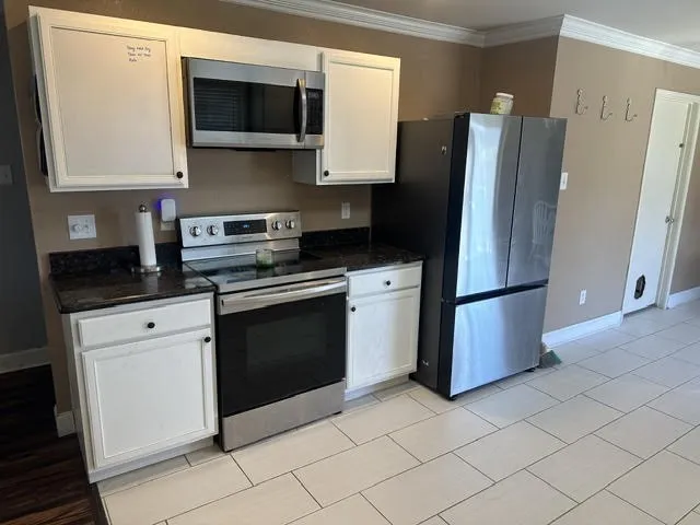 Single Family Residence For Sale in Tarrant County , 8505 Star Thistle Drive, Fort Worth, Texas 76179, 4 Bedroom, 3 Bathroom, 2 Garage spaces, 2,255 Sqft, built in 2009, mls#21414305, Real Estate Agent in Fort Worth, Homes For Sale in Tarrant county, Homes For Sale in Fort Worth, Realtor in Fort Worth Texas, Real Estate Brokerage Independent Realty Texas, Luminita Cordes Realtor