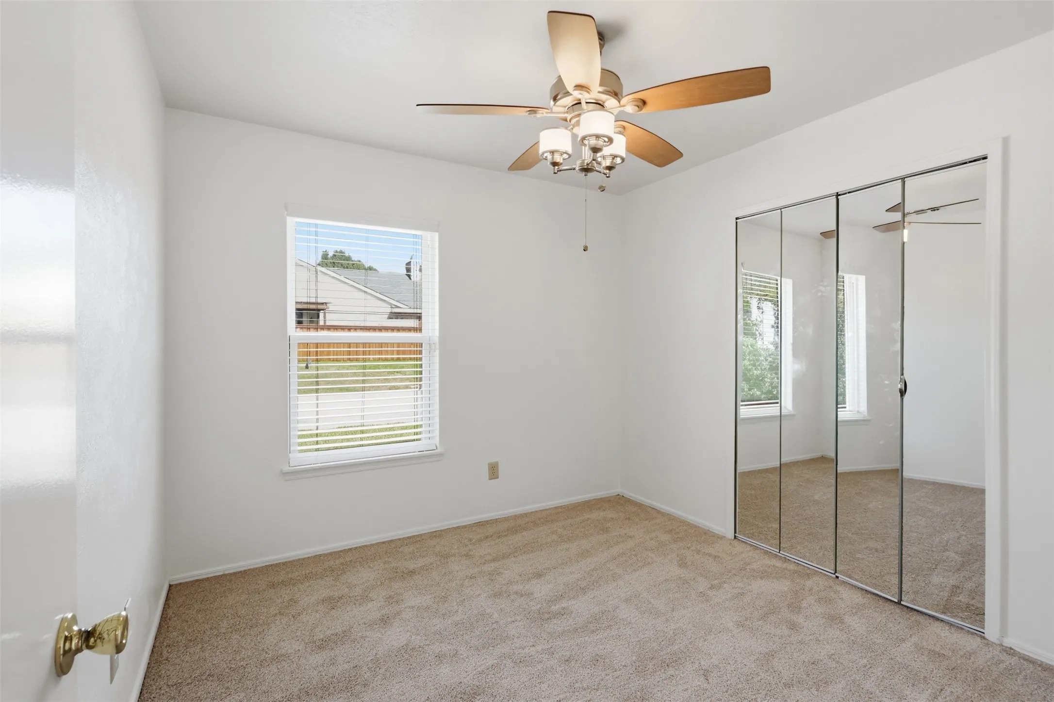 Single Family Residence For Sale in Collin County , 3005 Plumtree Lane, Plano, Texas 75074, 3 Bedroom, 2 Bathroom, 1 Garage spaces, 1,160 Sqft, built in 1985, mls#21413853, Real Estate Agent in Plano, Homes For Sale in Collin county, Homes For Sale in Plano, Realtor in Plano Texas, Real Estate Brokerage Independent Realty Texas, Luminita Cordes Realtor