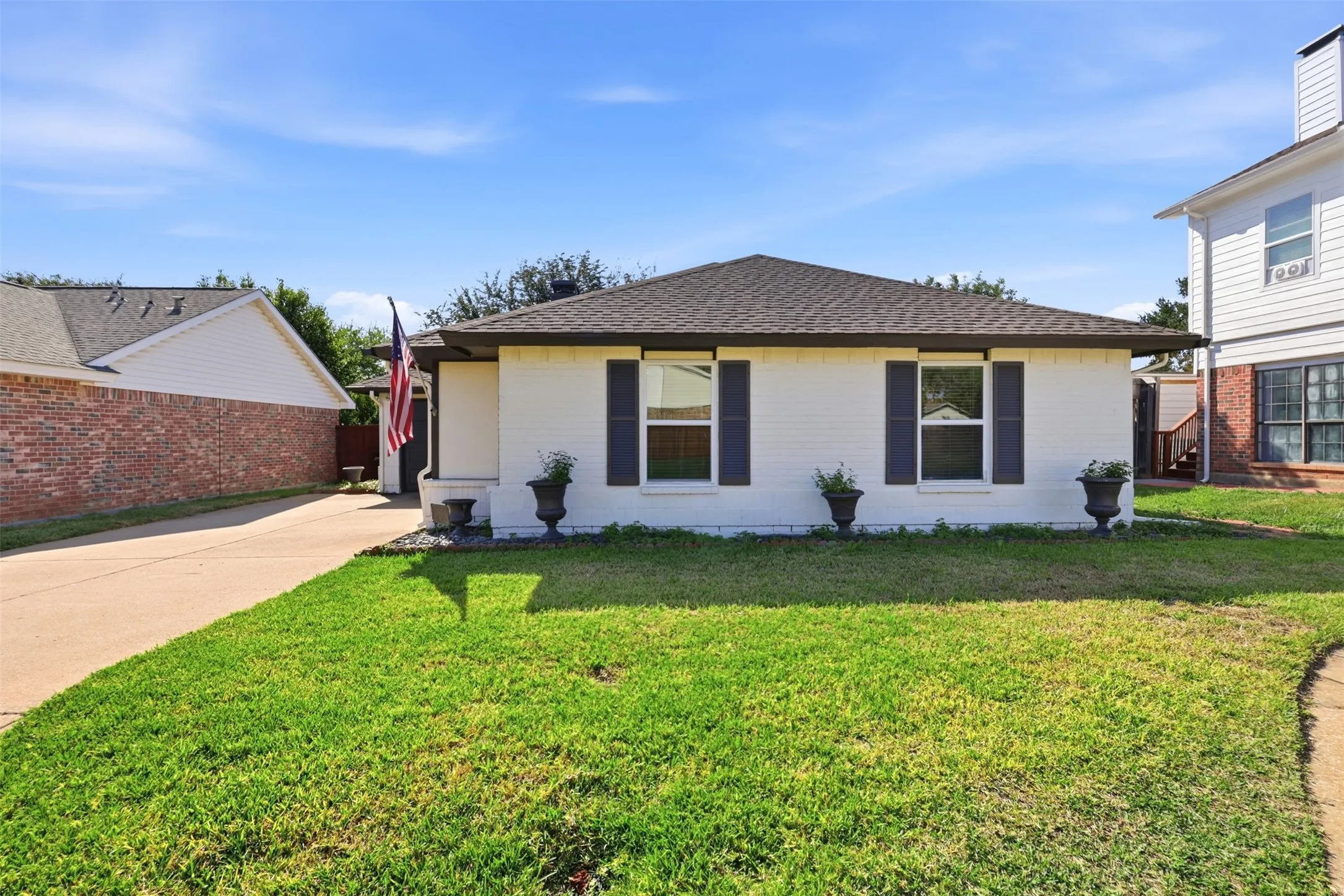 Single Family Residence For Sale in Collin County , 3005 Plumtree Lane, Plano, Texas 75074, 3 Bedroom, 2 Bathroom, 1 Garage spaces, 1,160 Sqft, built in 1985, mls#21413853, Real Estate Agent in Plano, Homes For Sale in Collin county, Homes For Sale in Plano, Realtor in Plano Texas, Real Estate Brokerage Independent Realty Texas, Luminita Cordes Realtor