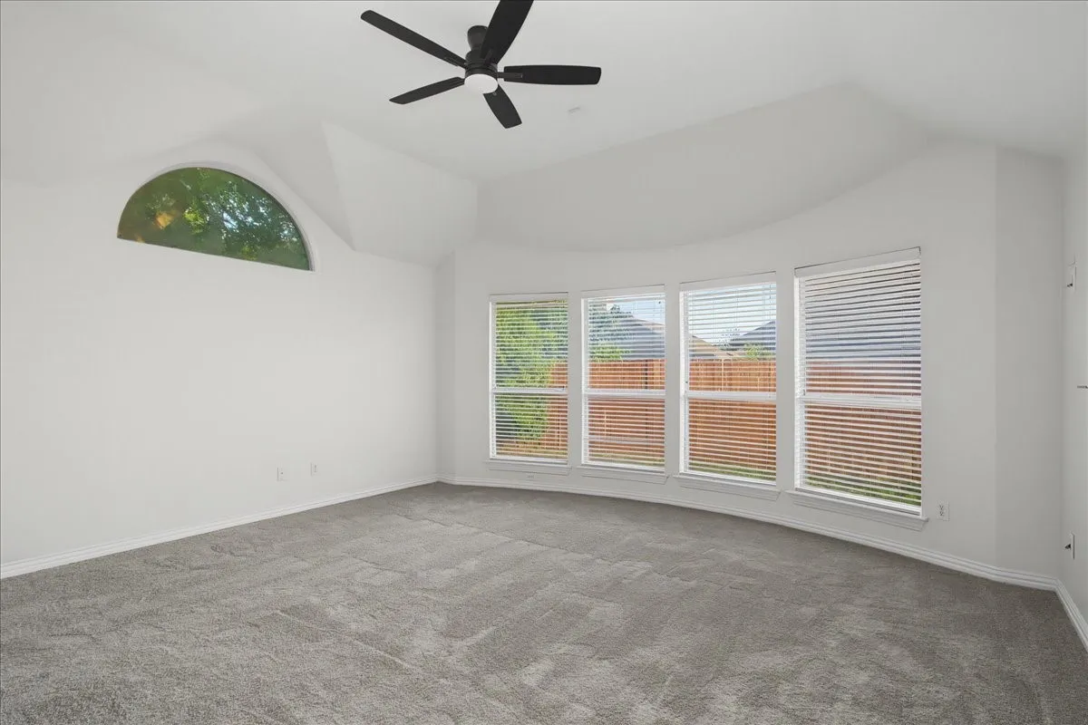 Large primary bedroom