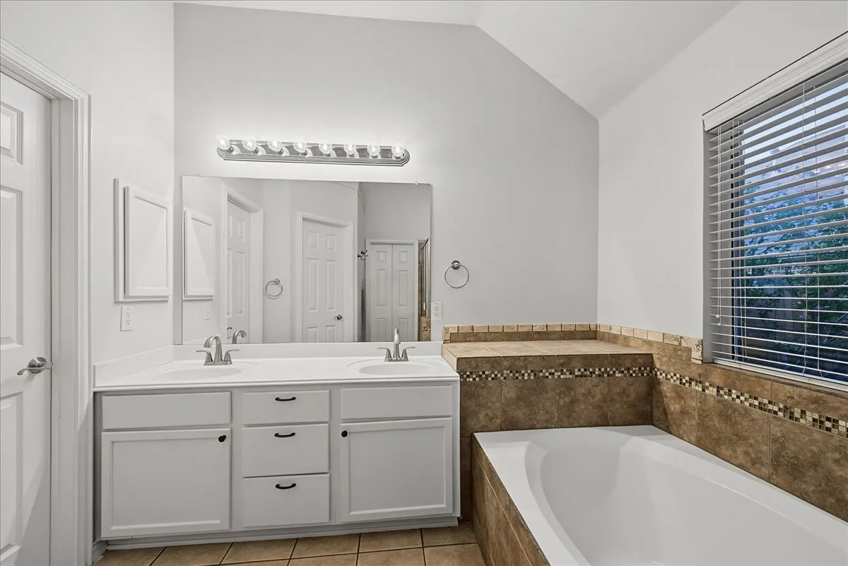 Double sink