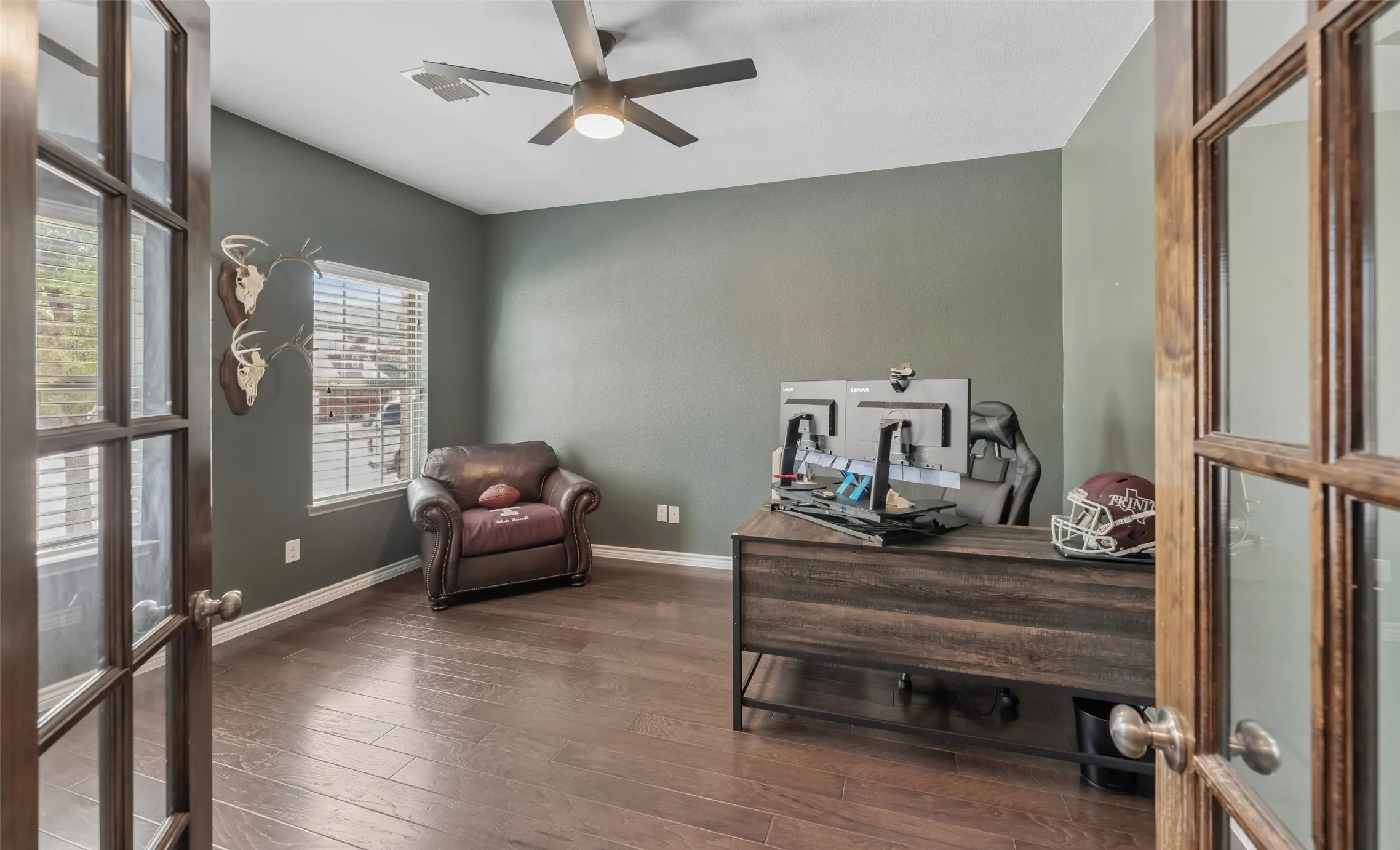 Single Family Residence For Sale in Denton County , 9012 Conroe Drive, Denton, Texas 76226, 3 Bedroom, 2 Bathroom, 2 Garage spaces, 1,974 Sqft, built in 2017, mls#21412879, Real Estate Agent in Denton, Homes For Sale in Denton county, Homes For Sale in Denton, Realtor in Denton Texas, Real Estate Brokerage Independent Realty Texas, Luminita Cordes Realtor